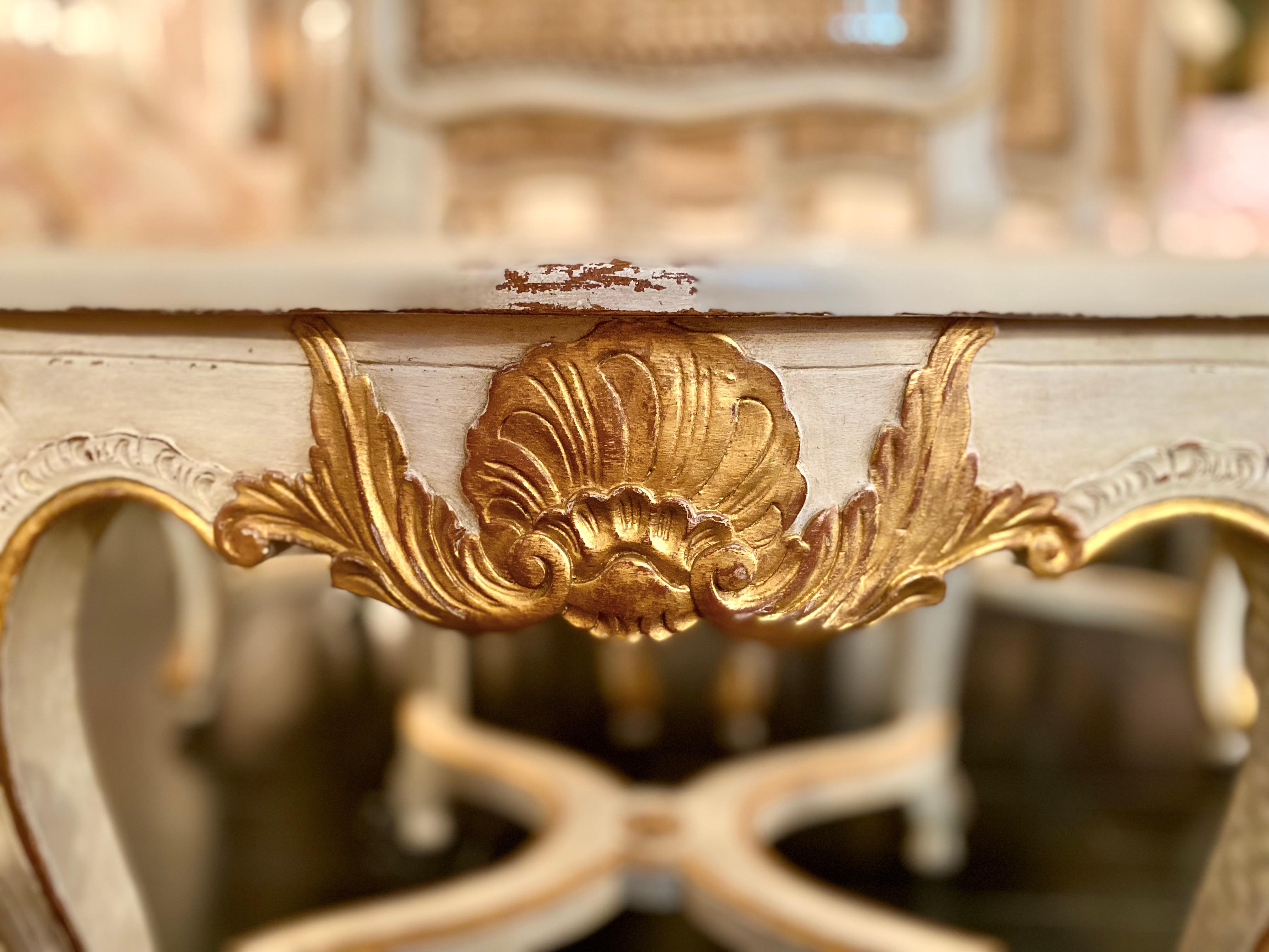 Französische Rohrstühle im Louis-XV-Stil, Sechser-Set im Angebot 5