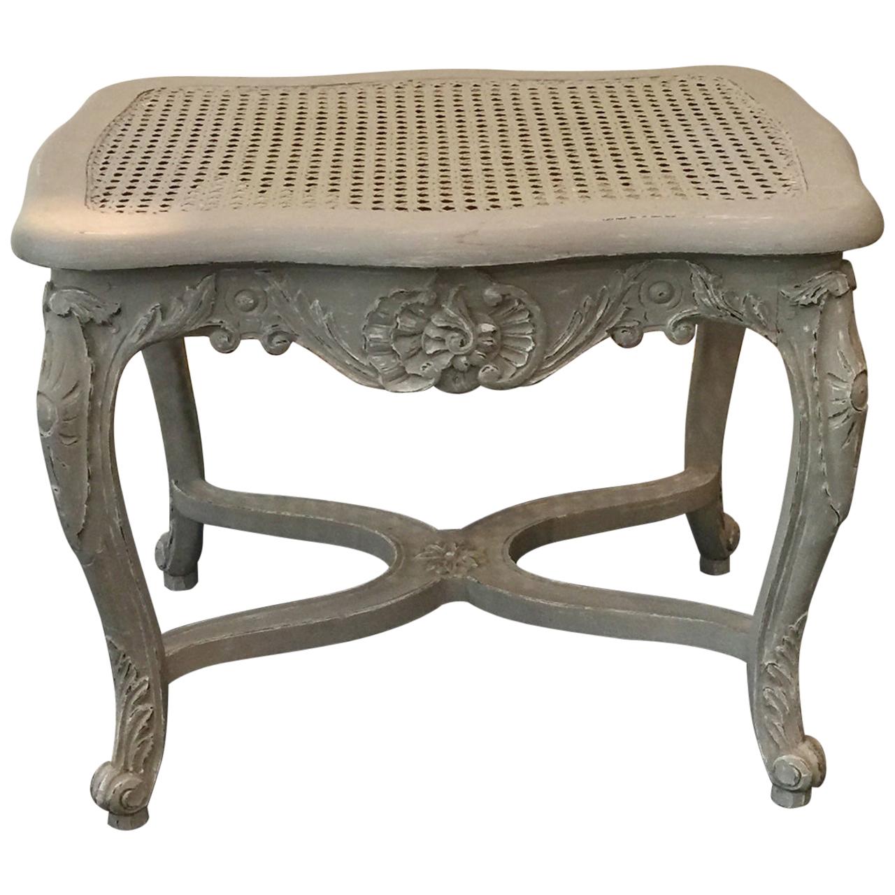 French Louis XV Style Caned Grey Patinated Bench with Entretoise For Sale