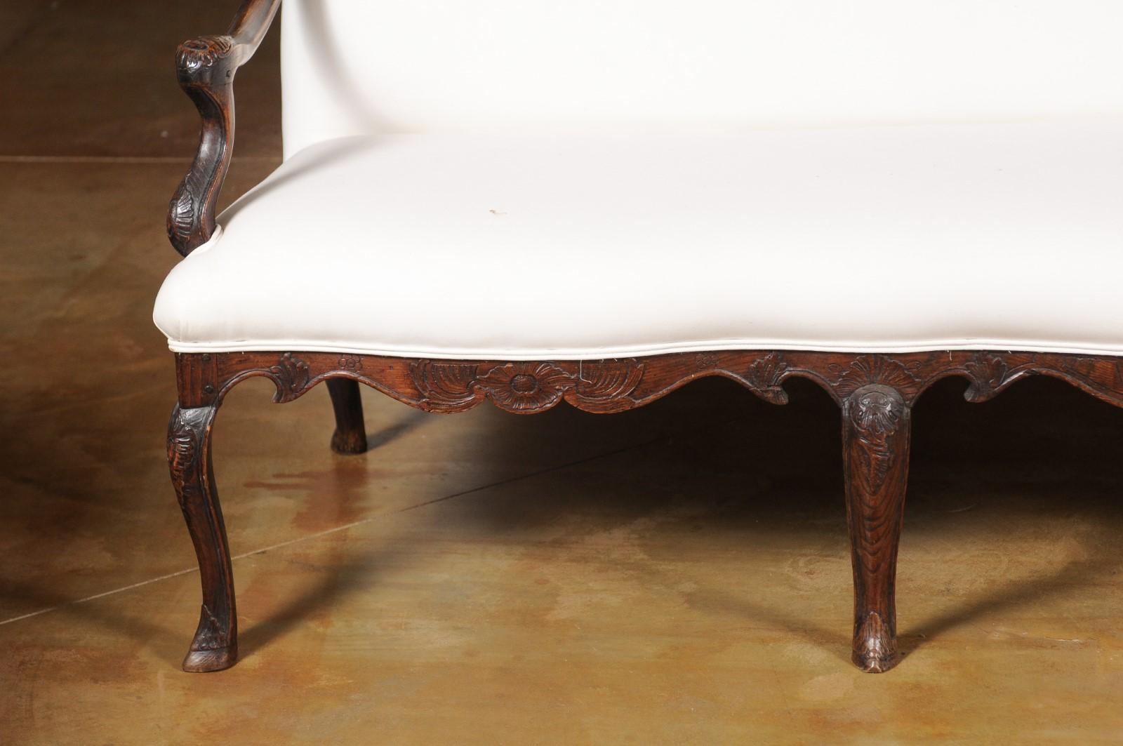 French Louis XV Style Carved 19th Century Upholstered Canapé with Cabriole Legs In Good Condition In Atlanta, GA