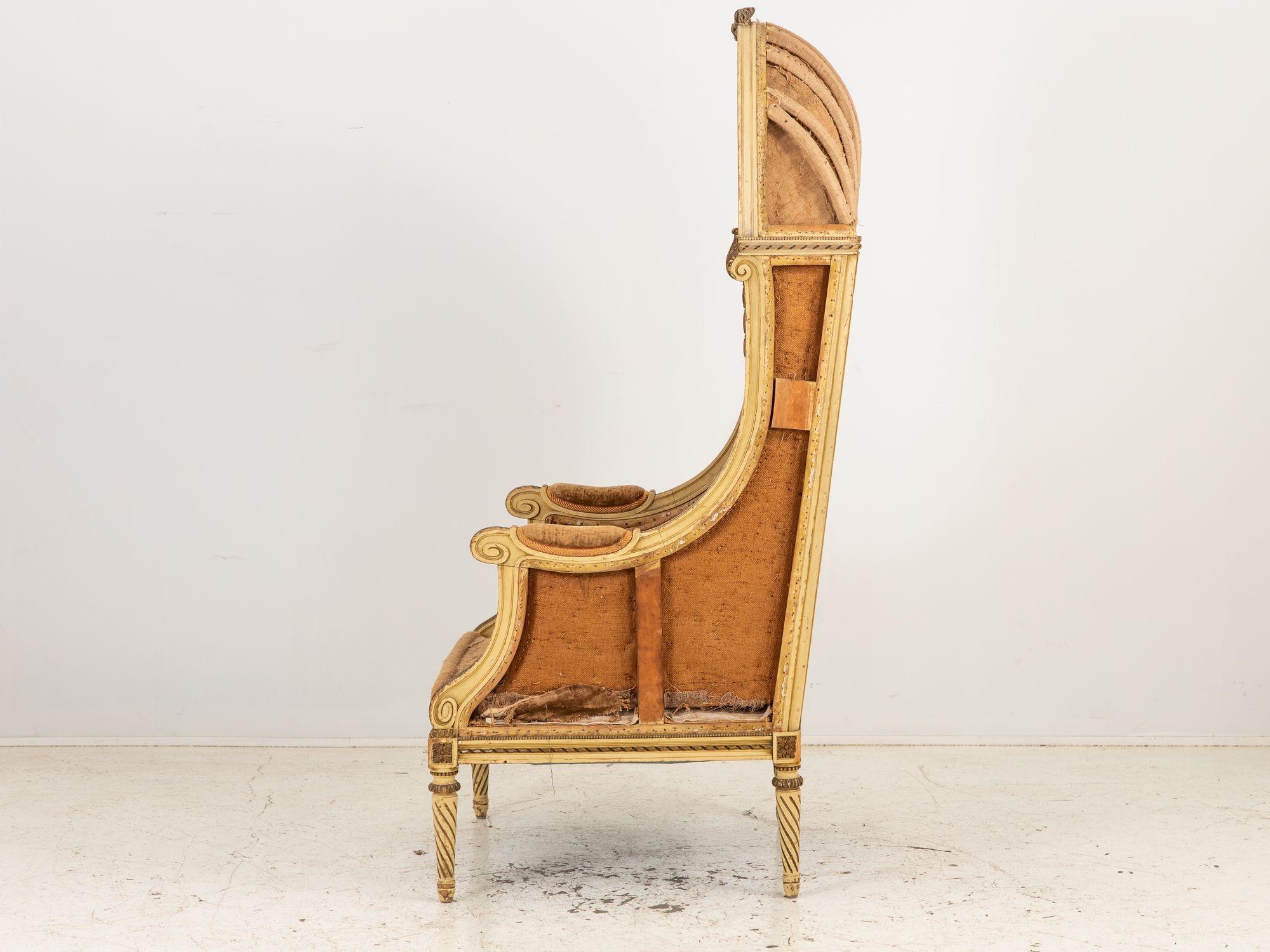 Silla de Portero Estilo Luis XV Francesa Tallada en Globo, Siglo XIX en Bueno estado para la venta en South Salem, NY