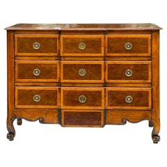 Commodes et coffres à tiroirs