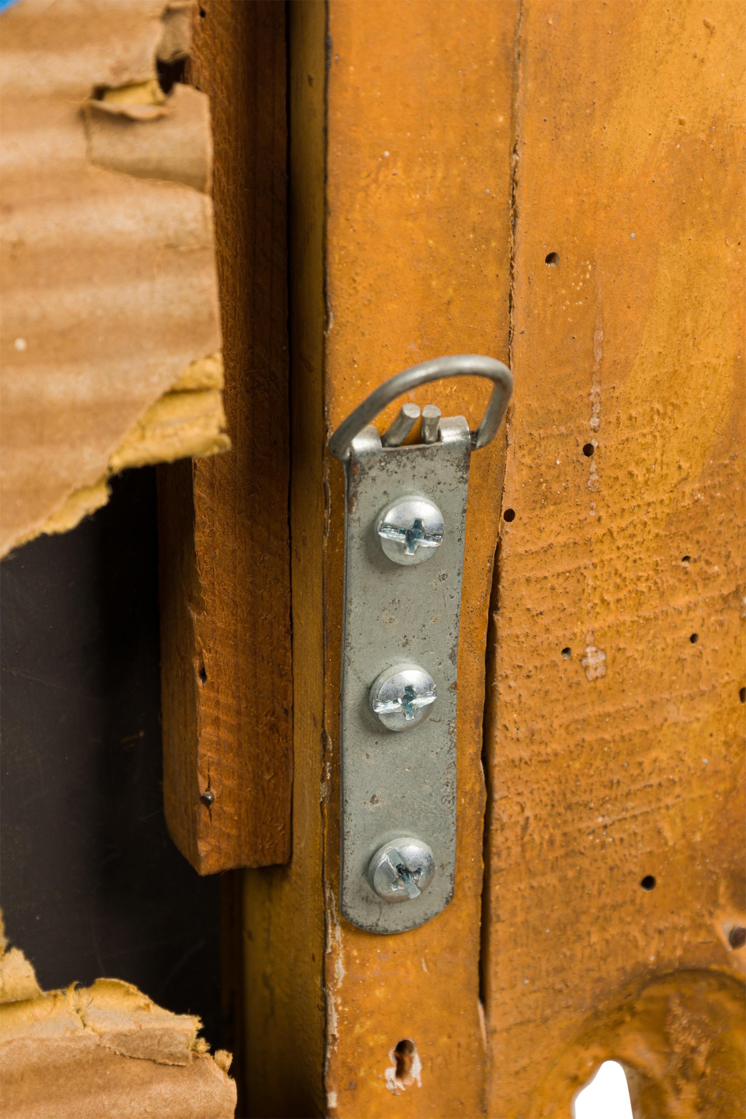 XIX secolo Specchio da parete francese in stile Luigi XV in legno dorato intagliato e filigranato in vendita