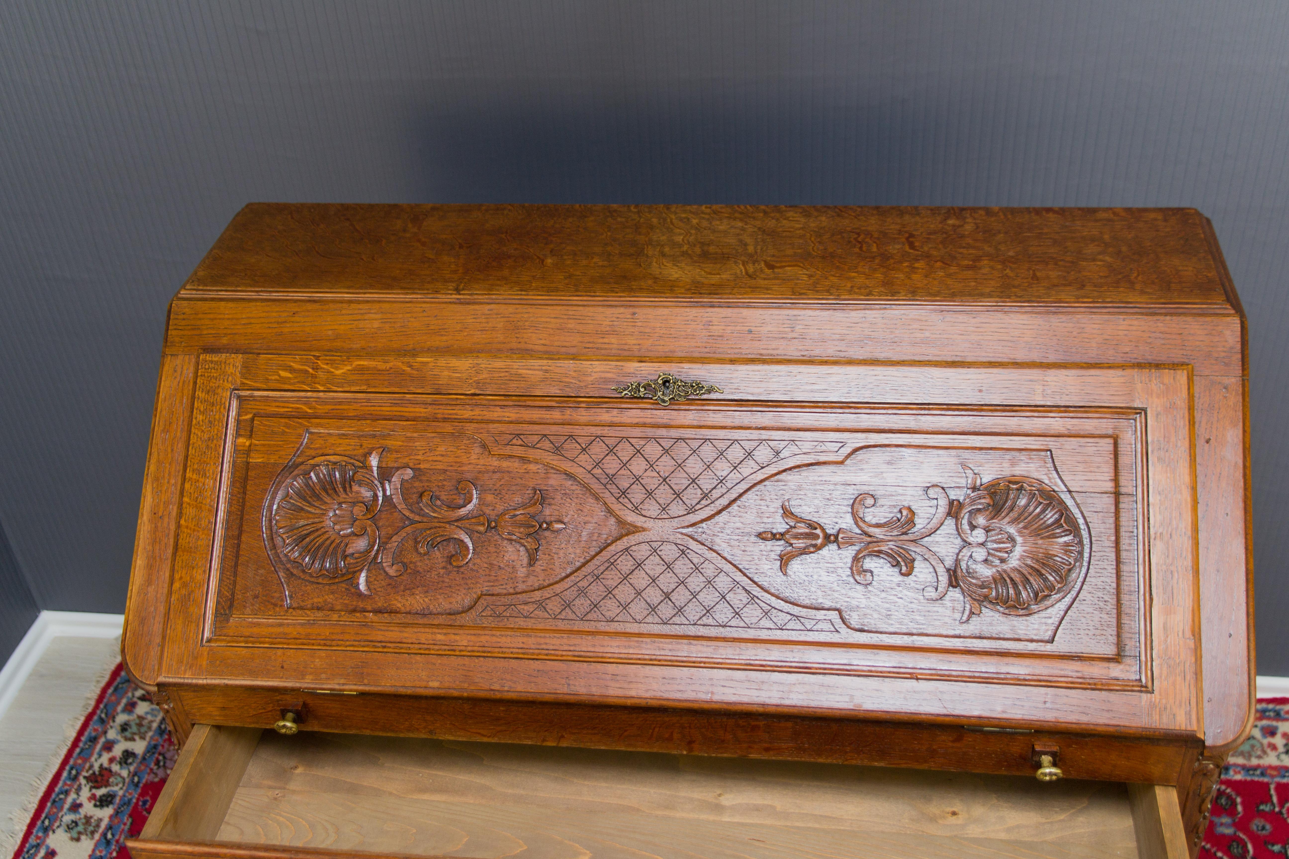 French Louis XV Style Carved Oak Drop Front Secretary Bureau, 1930s 9