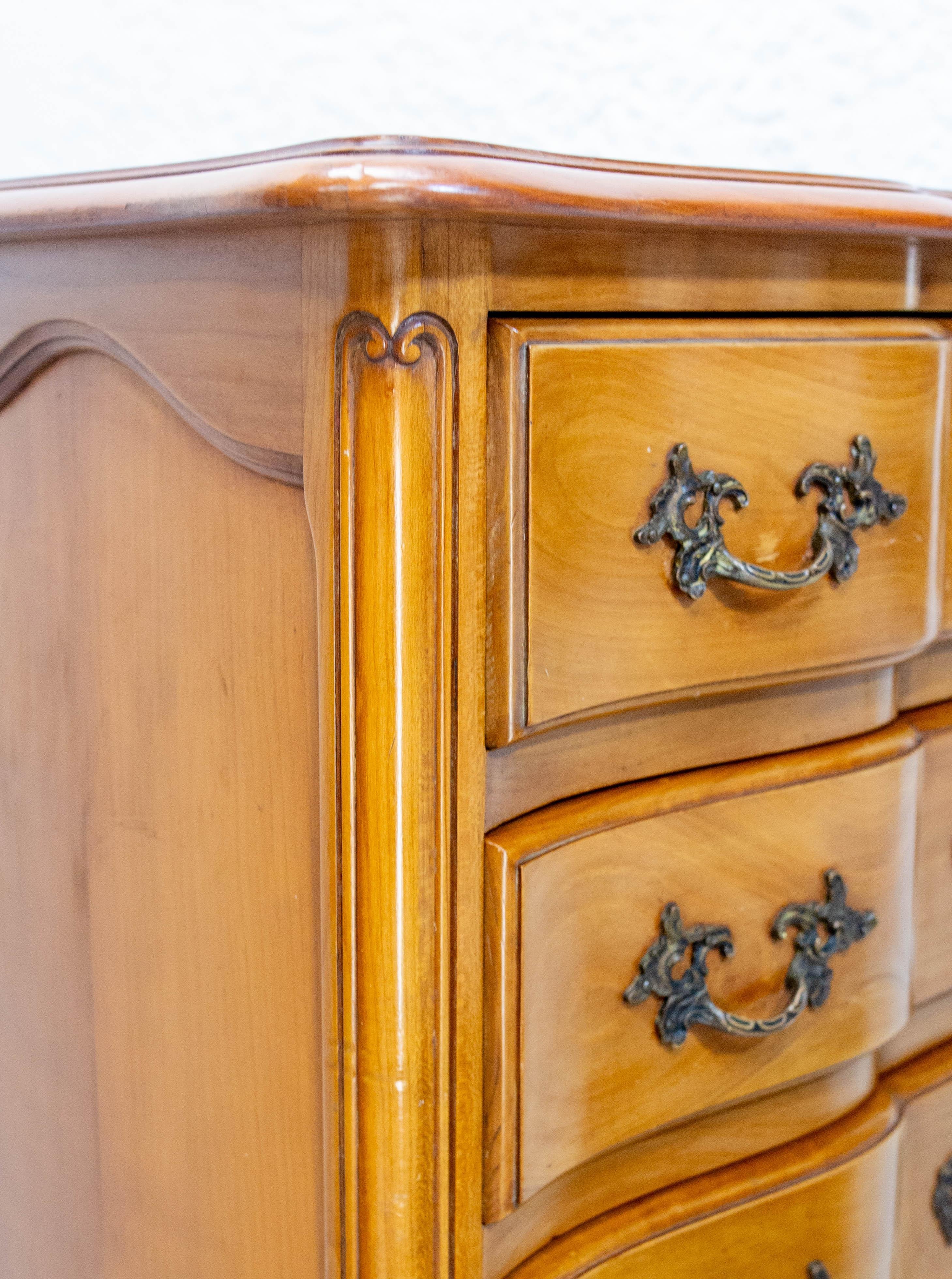 Cassettiera Commode Semainier in legno di ciliegio in stile Luigi XV, 1980 ca. in vendita 3