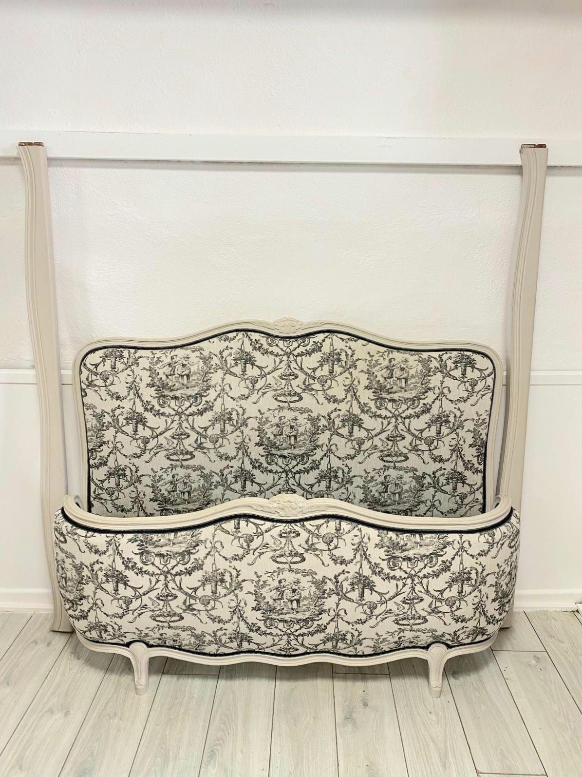 French Louis XV Style Corbeille Bed 4