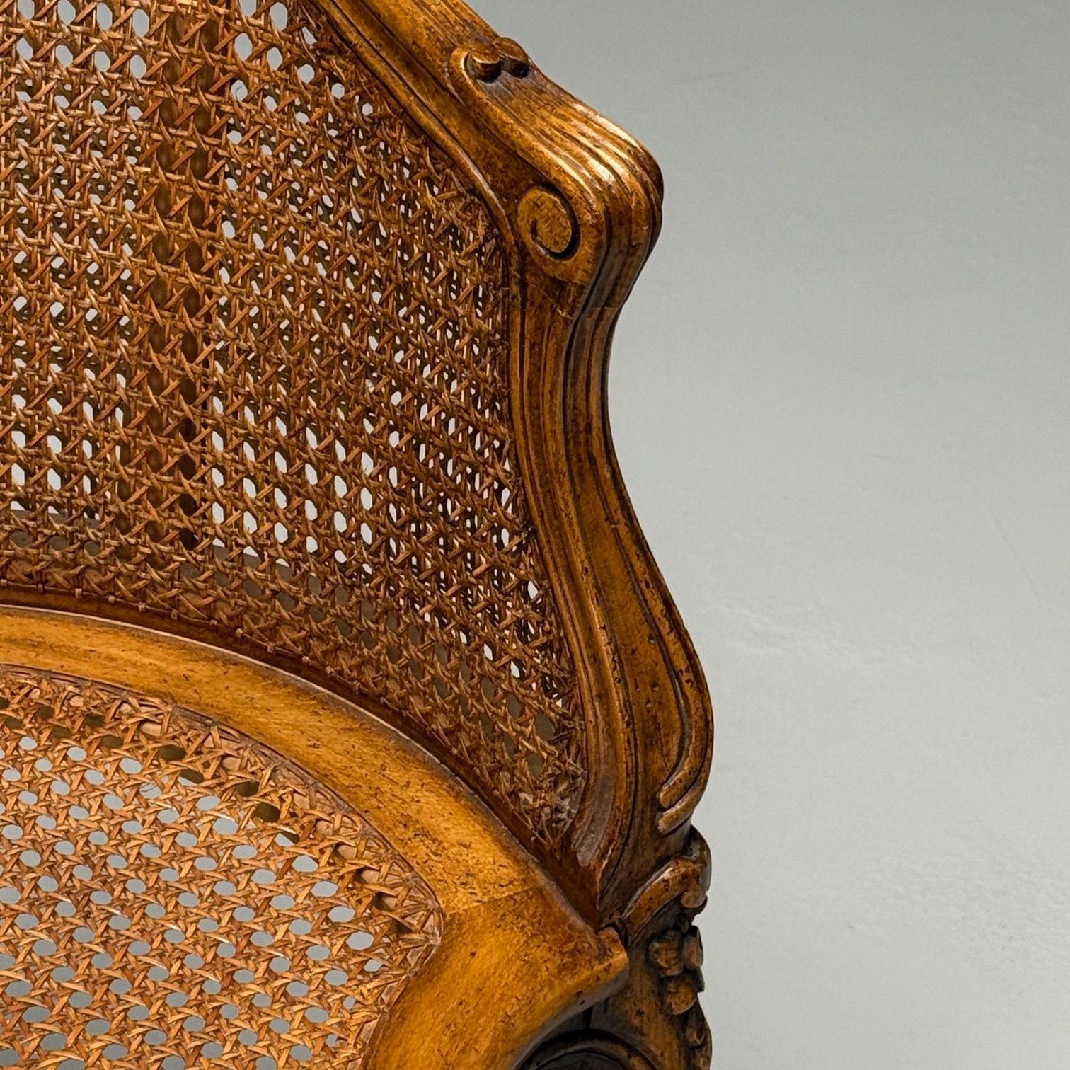 Silla esquinera Berger, estilo Luis XV francés, caña, nogal, Francia, años 20 2