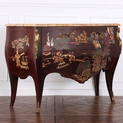 Commode française de style Louis XV en laque de Coromandel ornée de bronze ciselé