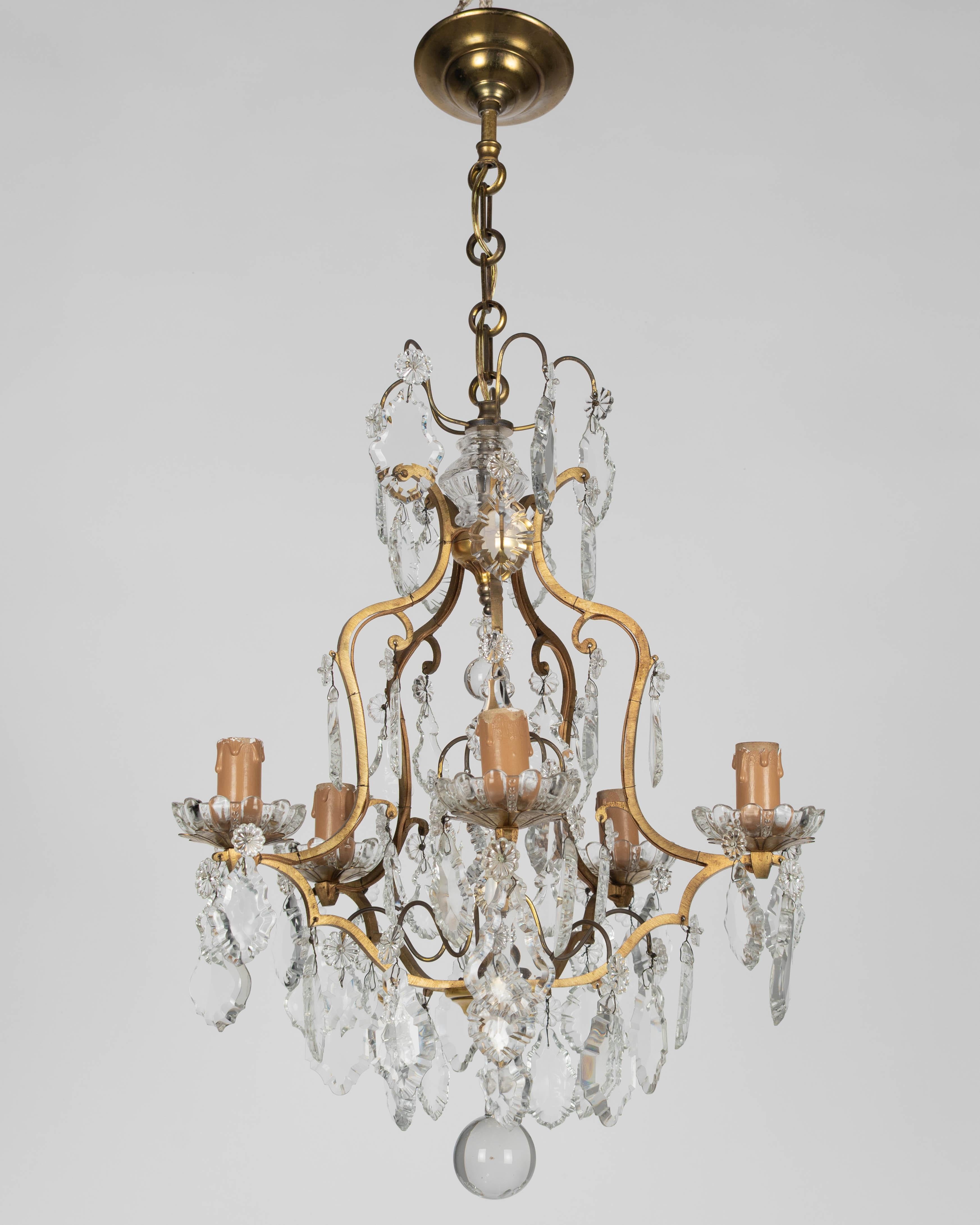 Laiton Lustre français de style Louis XV en vente