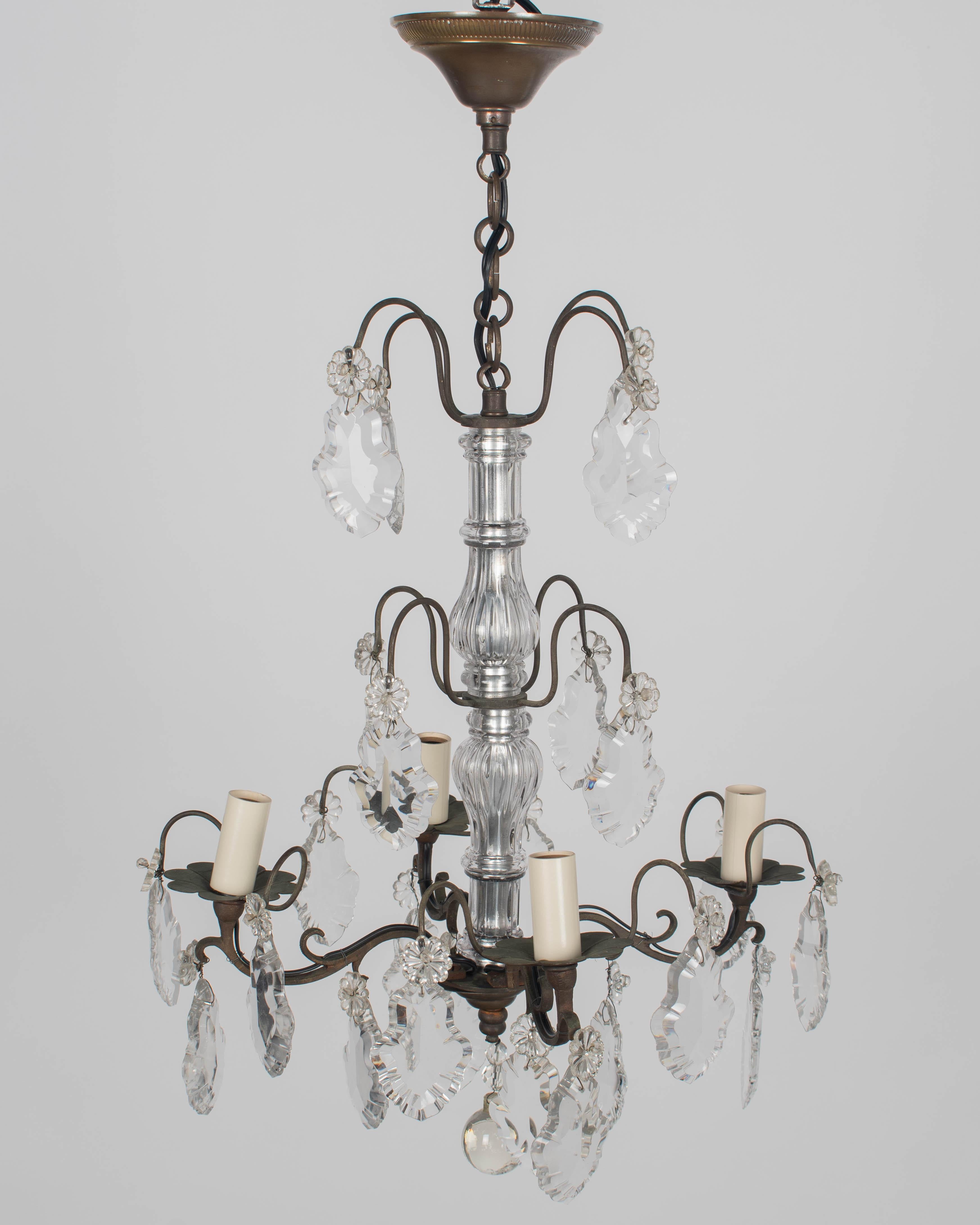Französischer Kristall-Kronleuchter im Louis-XV-Stil im Angebot 1