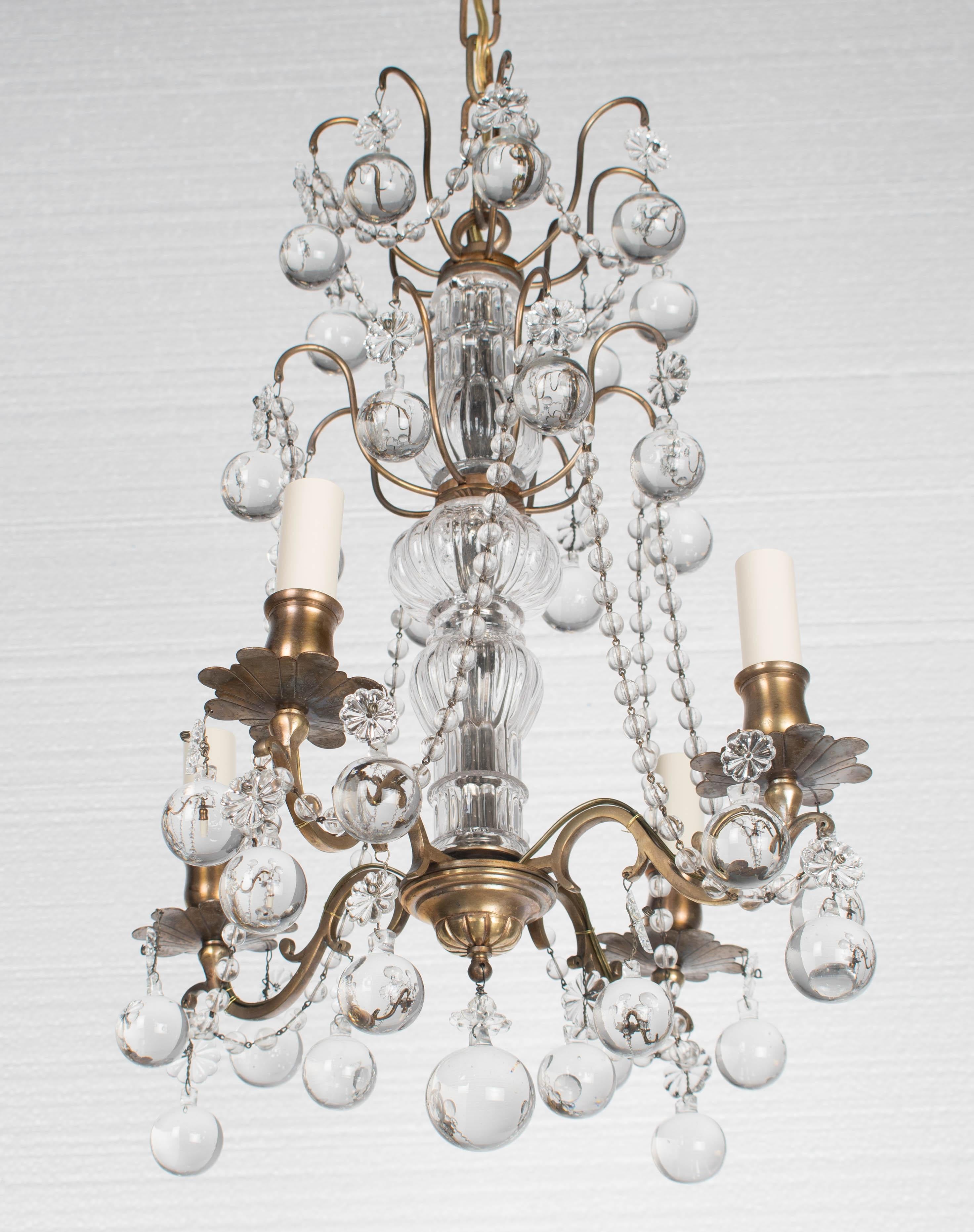 Lampadario di cristallo francese in stile Luigi XV in vendita 2