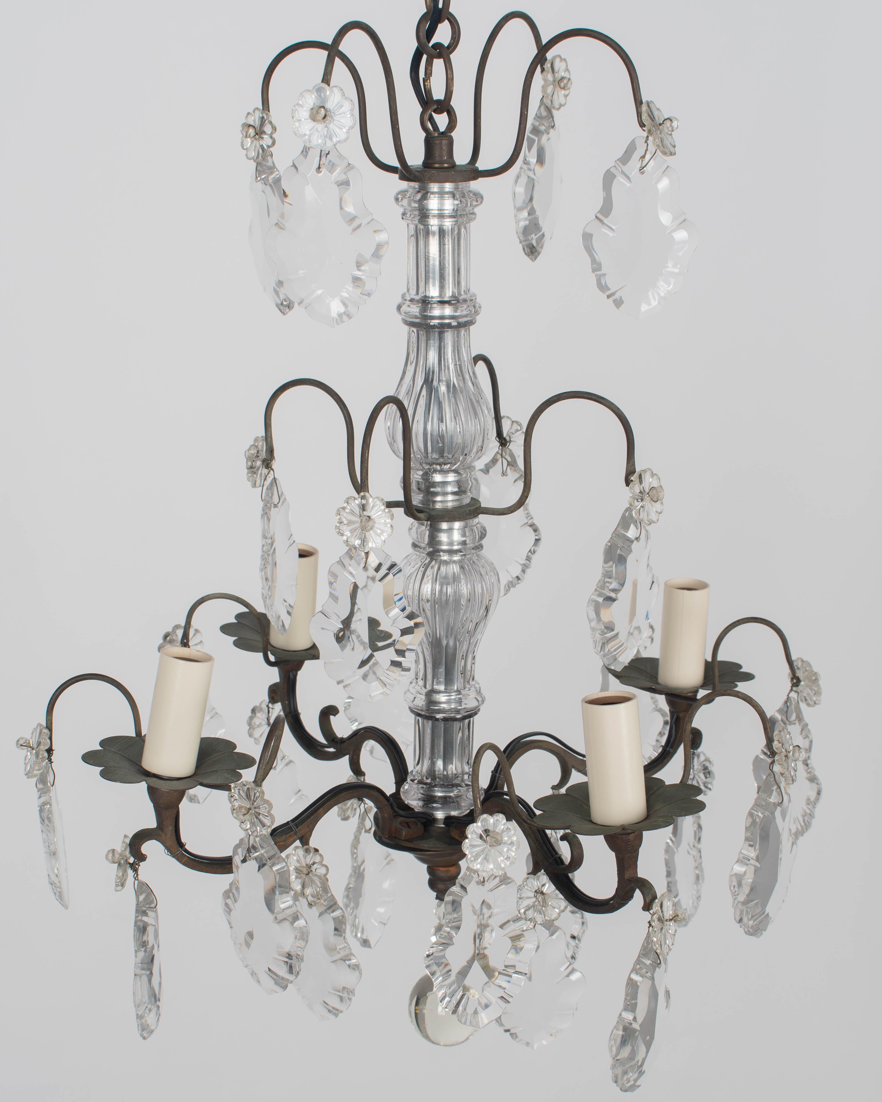 Französischer Kristall-Kronleuchter im Louis-XV-Stil im Angebot 2