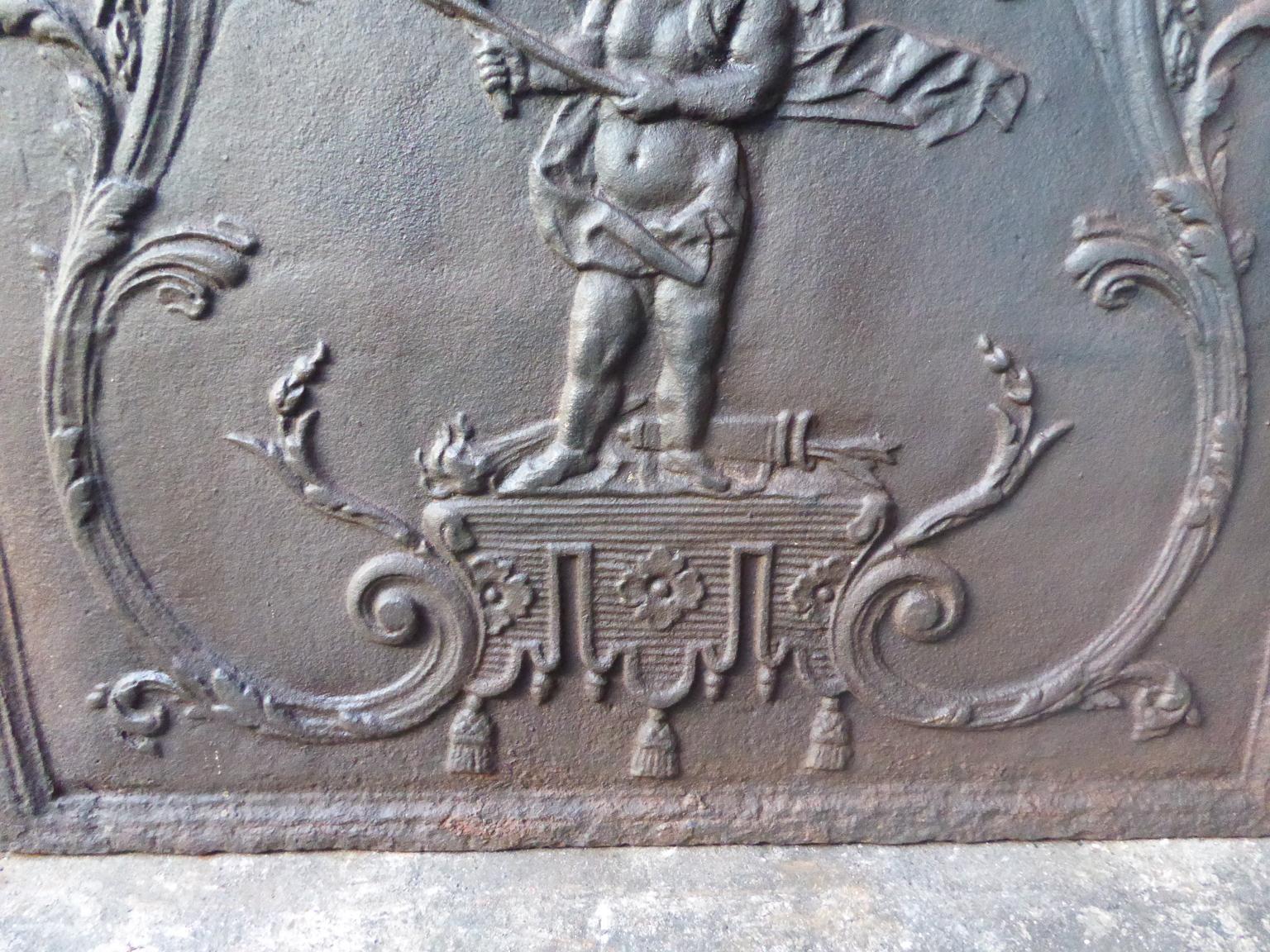 French Louis XV Style 'Cupid' Fireback In Good Condition In Amerongen, NL