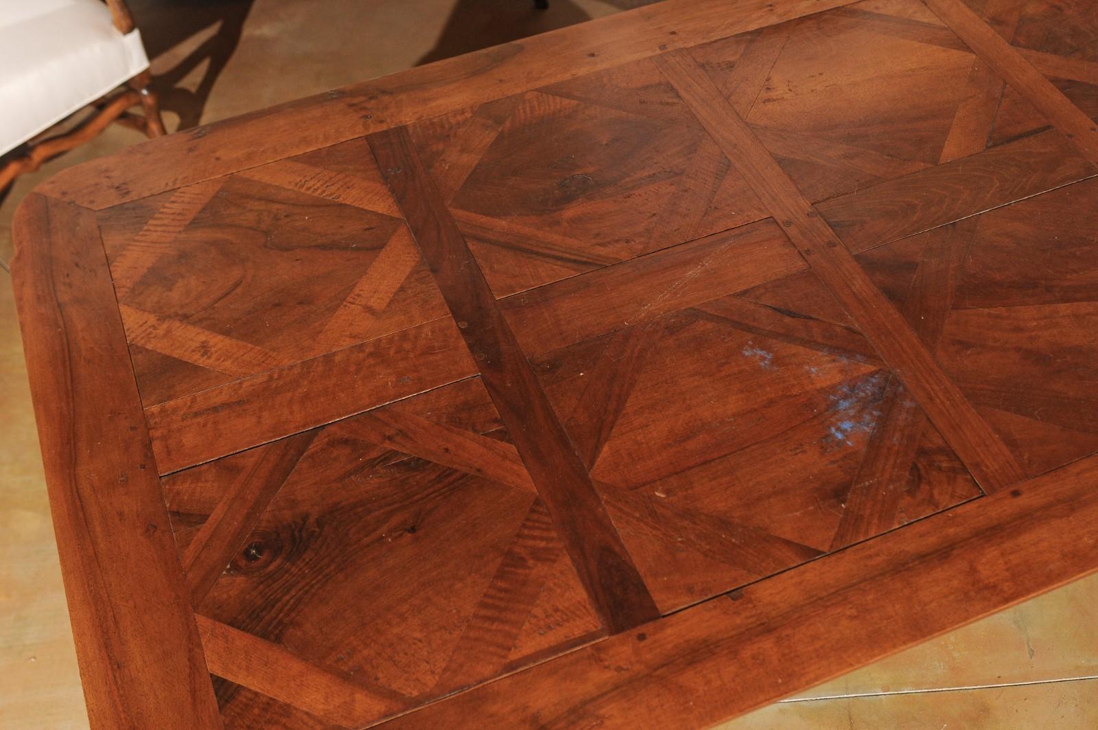 French Louis XV Style Custom Dining Table from Lyon with Parquetry Inlaid Top In Good Condition In Atlanta, GA