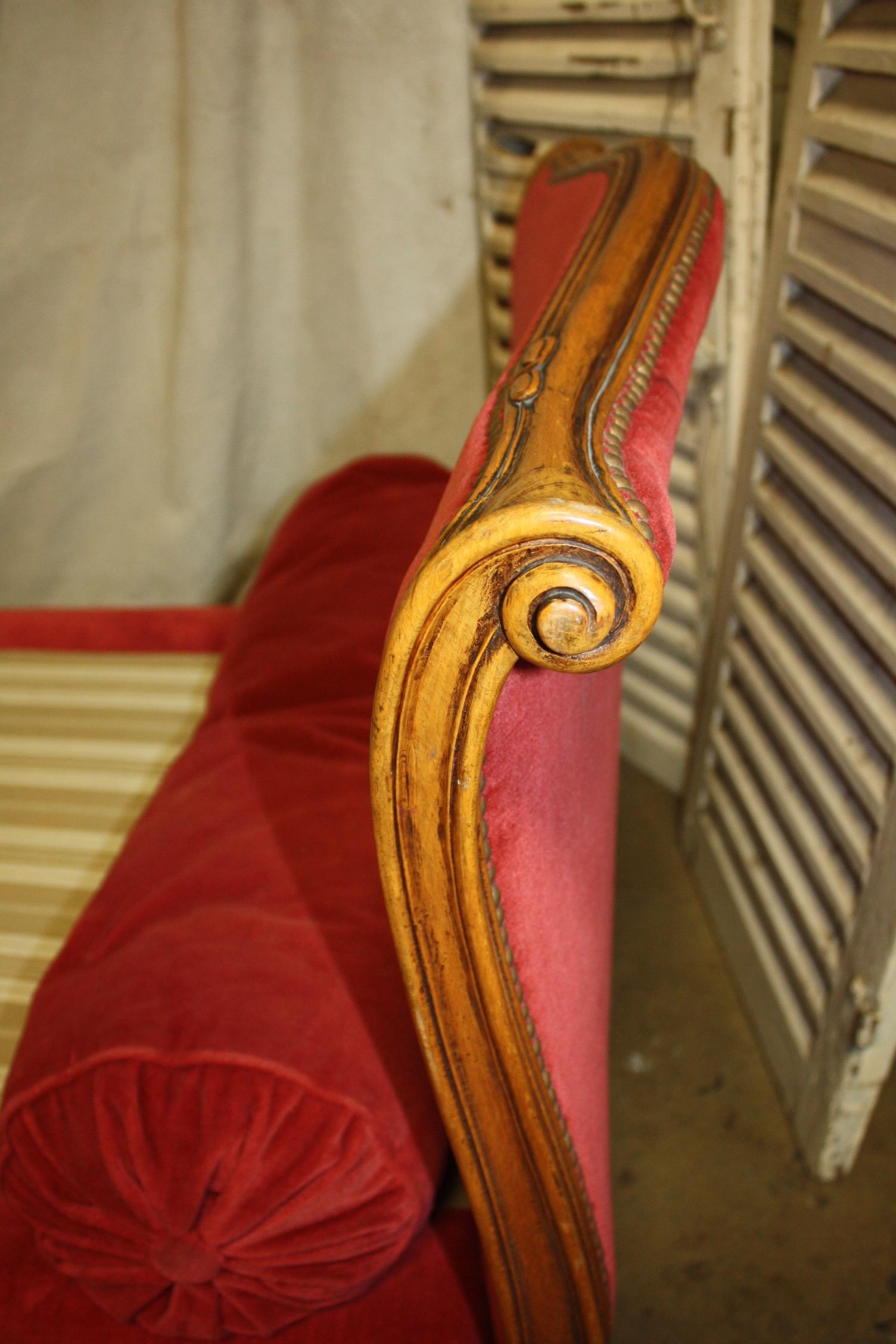 French Louis XV Style Day Bed 1