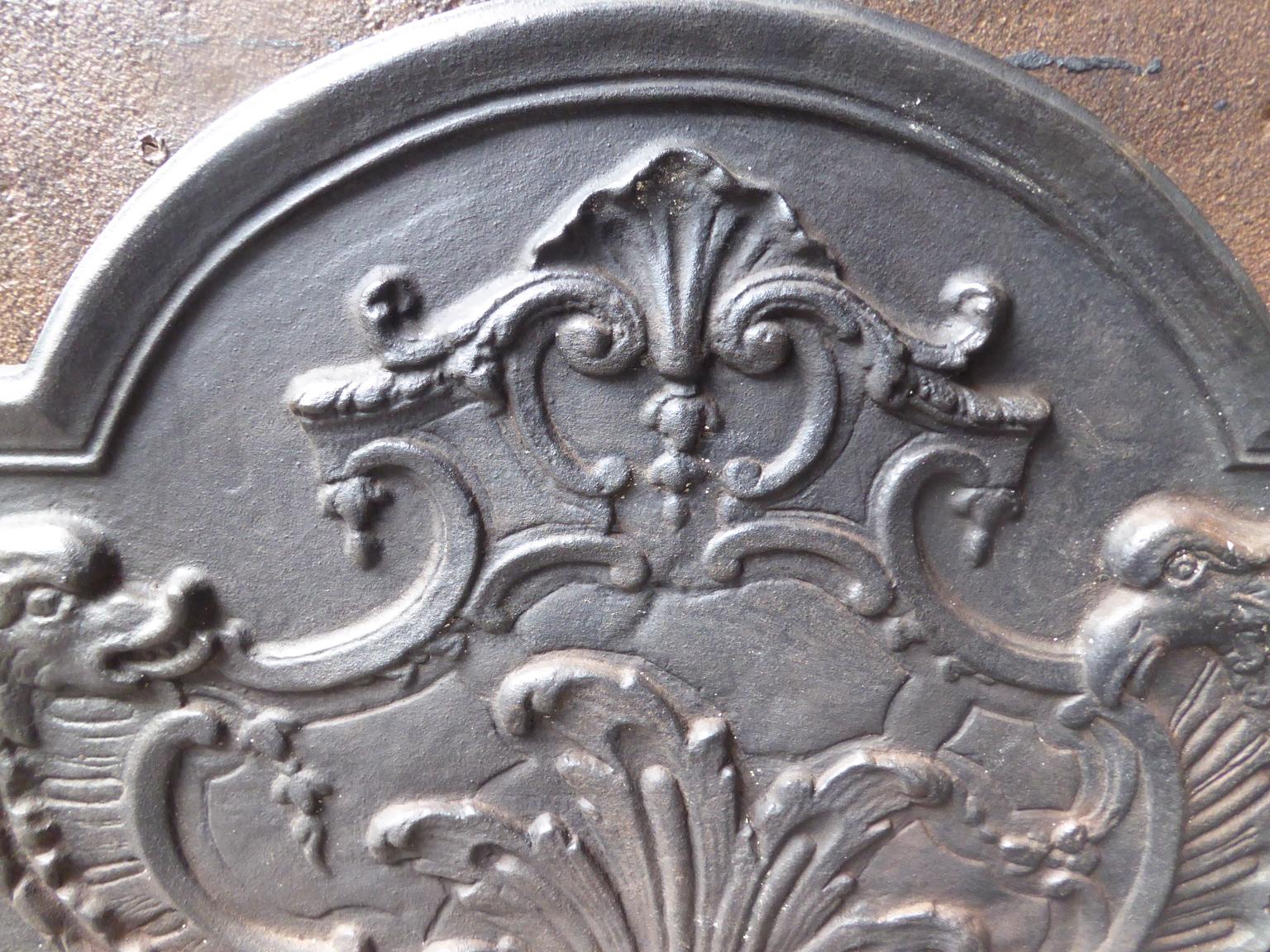 French Louis XV Style 'Decoration' Fireback In Good Condition In Amerongen, NL