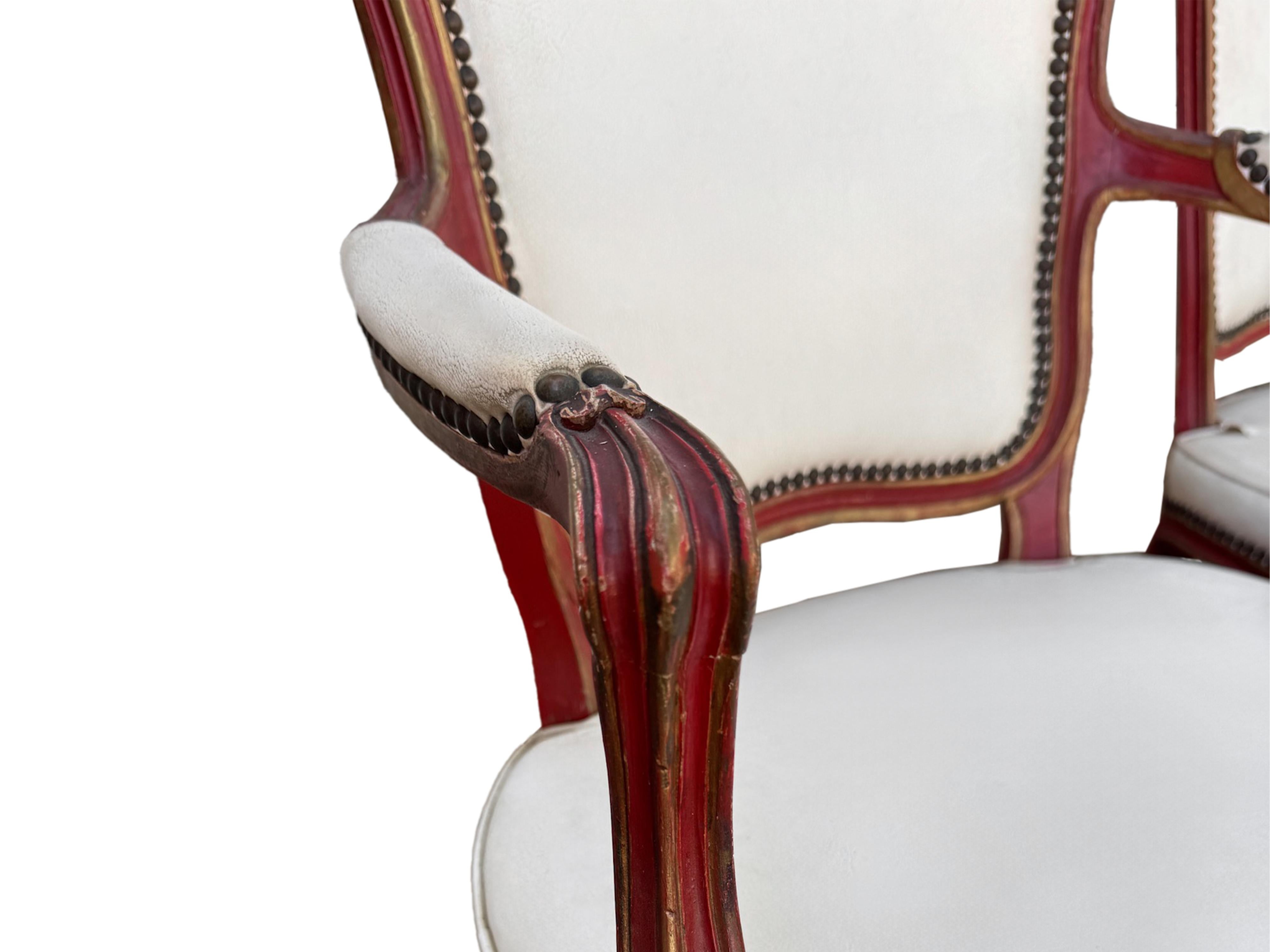 French Louis XV style dining chairs in red distressed paint with nailheads For Sale 7