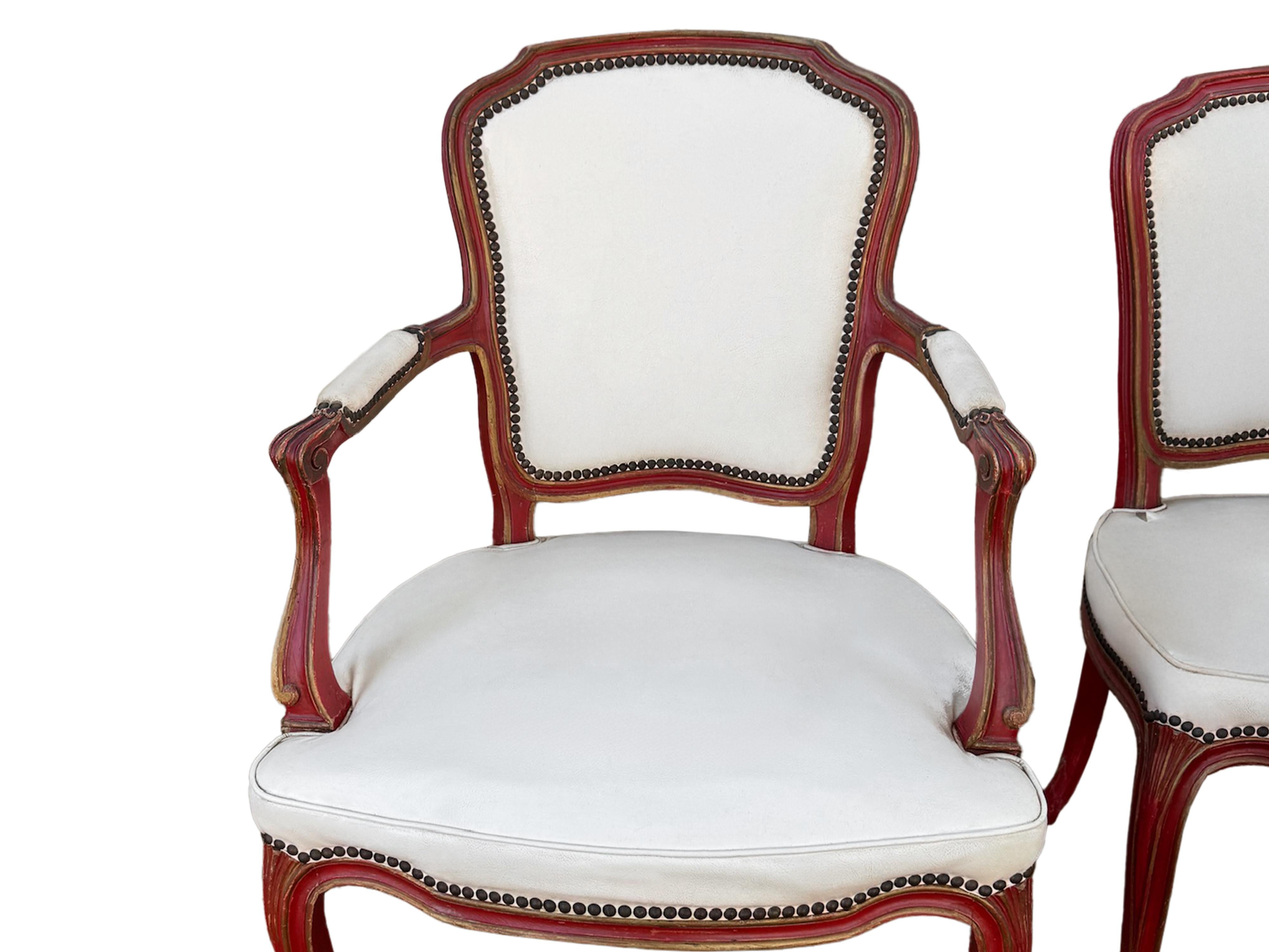 French Louis XV style dining chairs in red distressed paint with nailheads For Sale 3