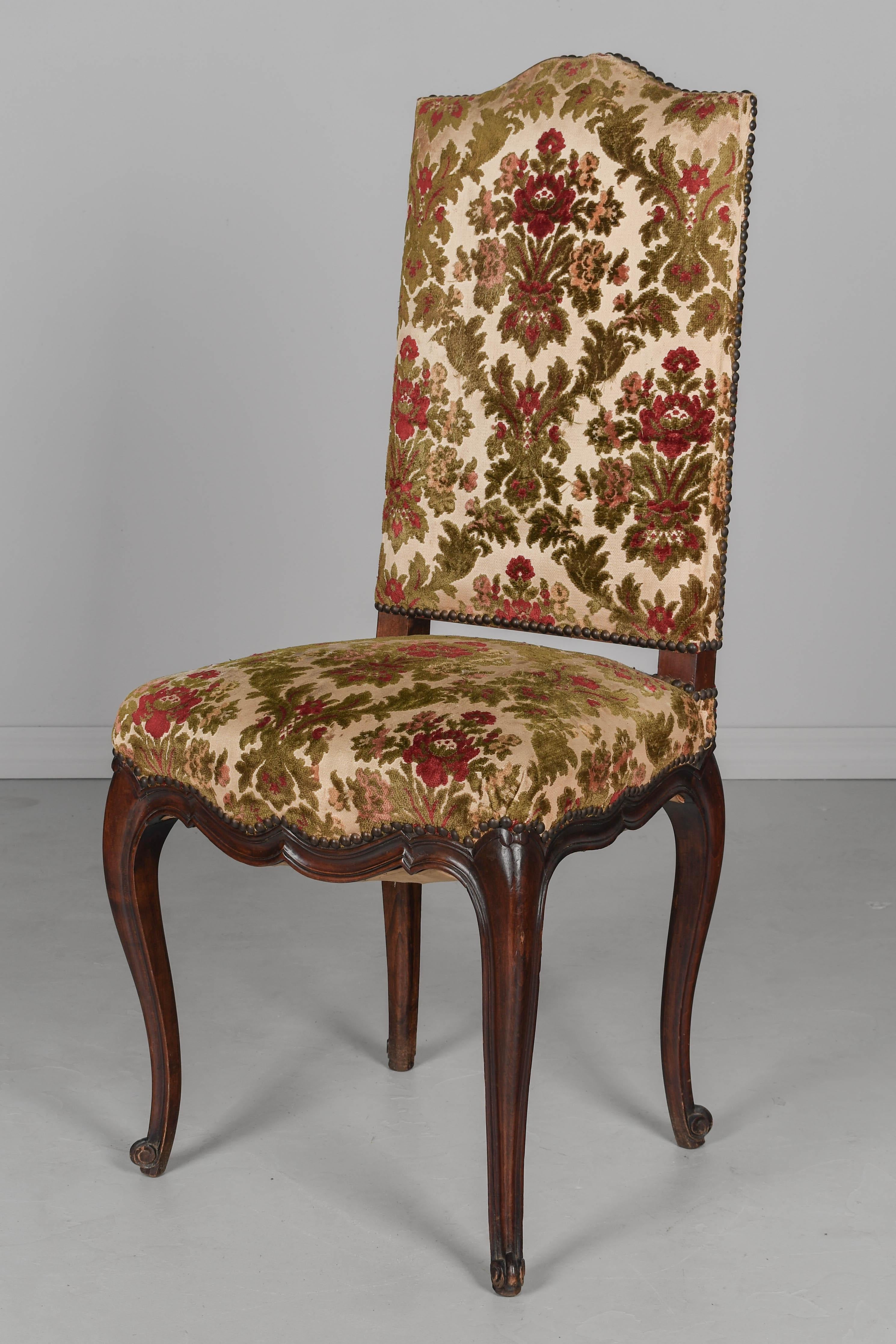 French Louis XV Style Dining Chairs, Set of 8 In Good Condition In Winter Park, FL