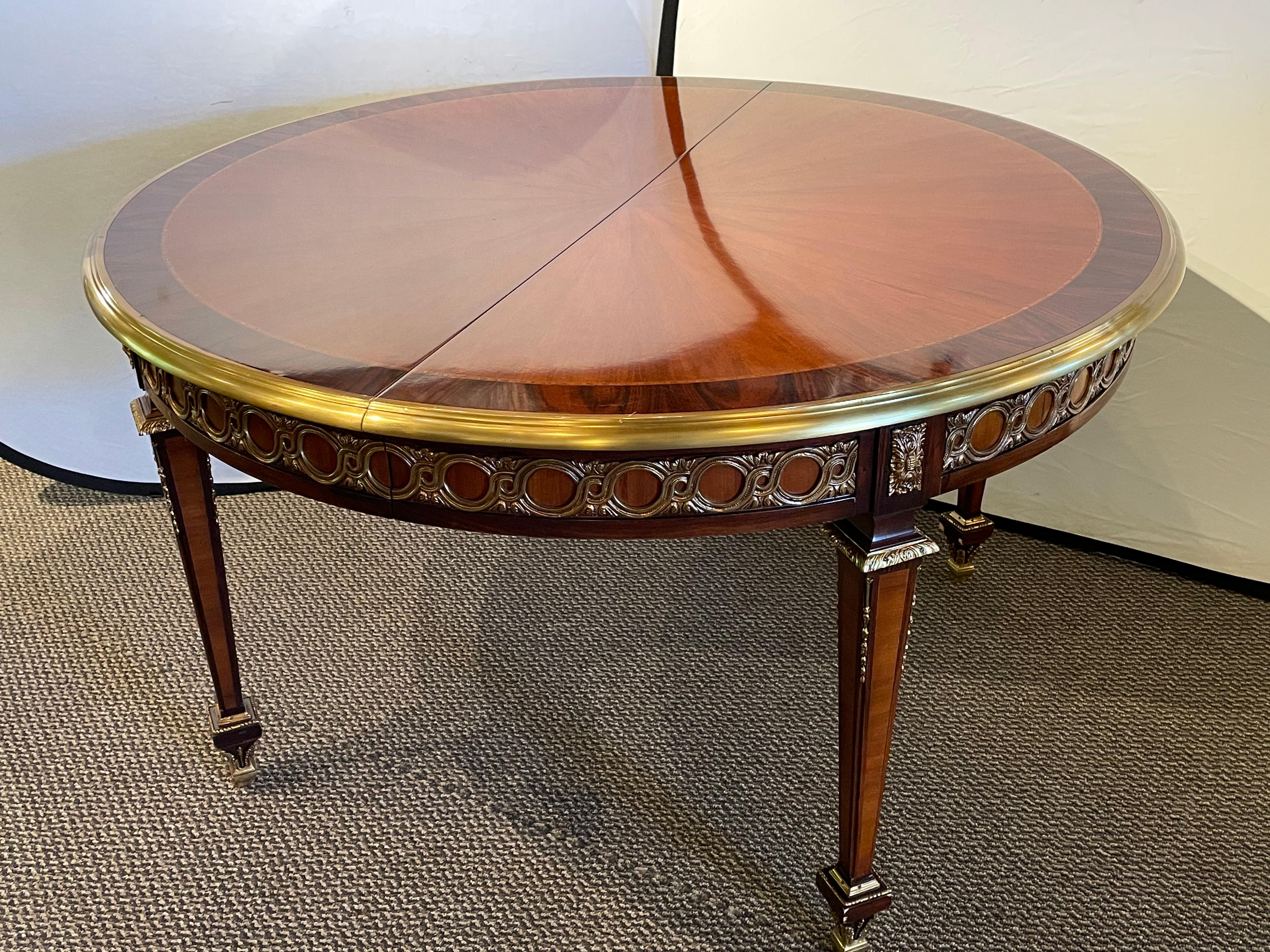 French Louis XVi Style Circular Oval Dining-room Table with Three Leaves In Good Condition In Stamford, CT