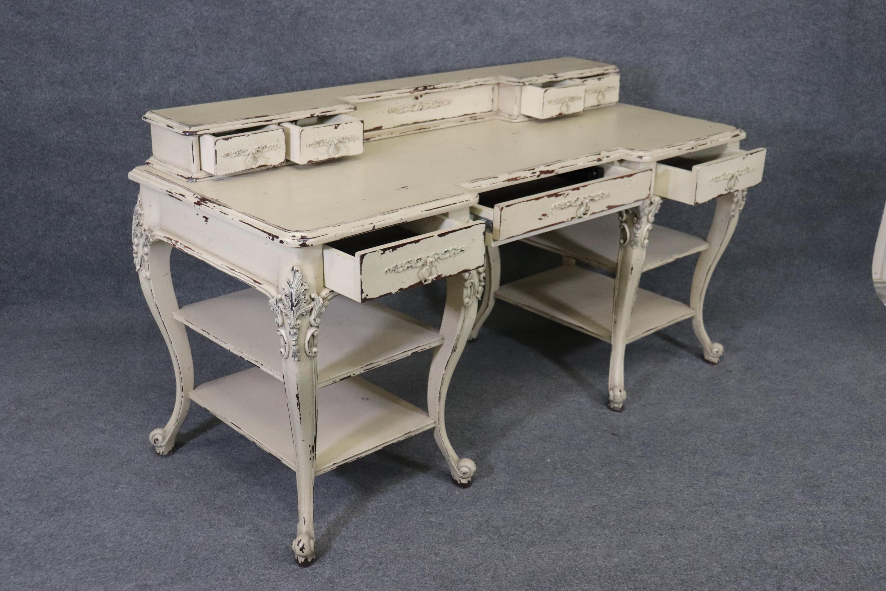 Late 20th Century French Louis XV Style Distressed Painted Desk Writing Table For Sale