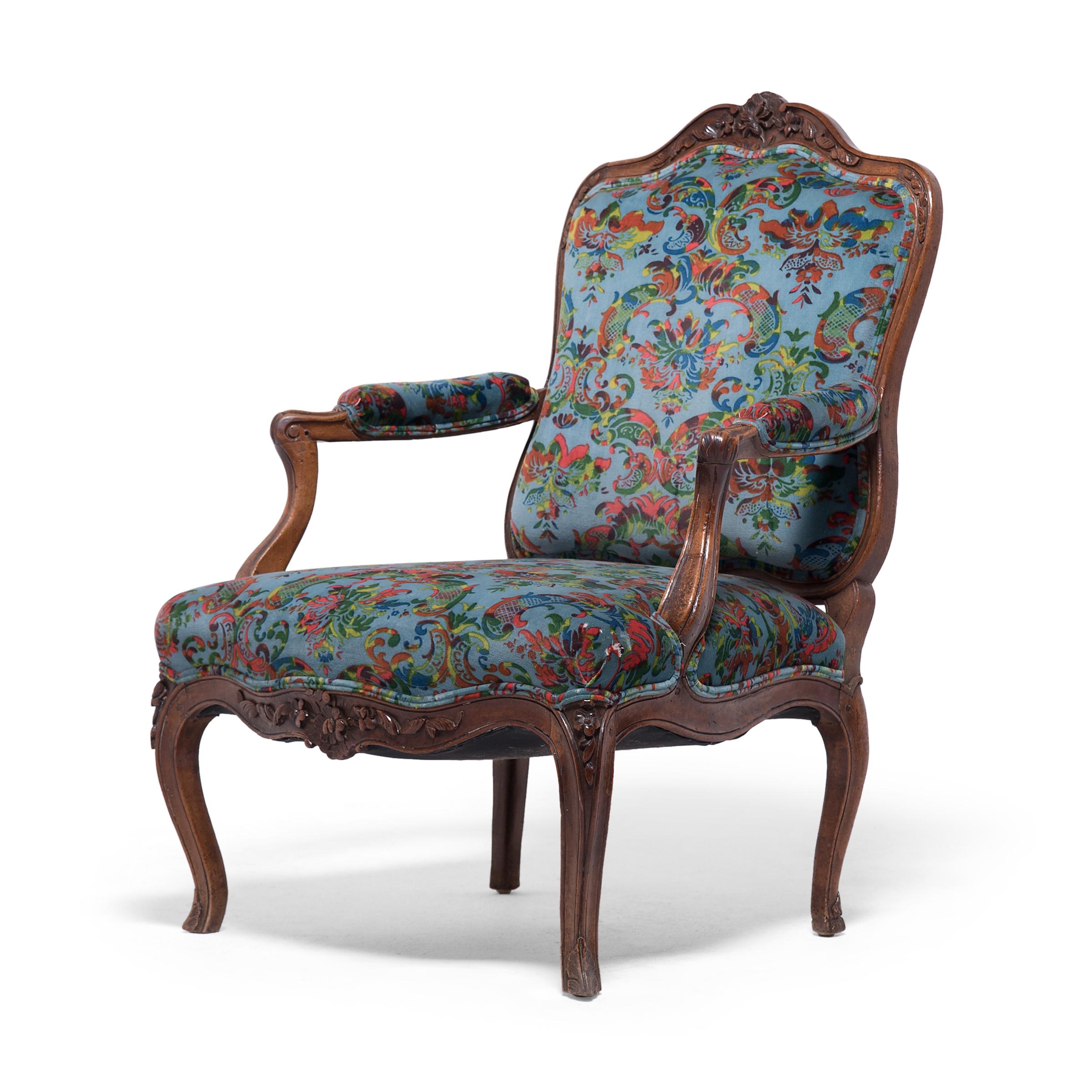 French Louis XV-Style Fauteuil Armchair, C. 1850 In Good Condition For Sale In Chicago, IL