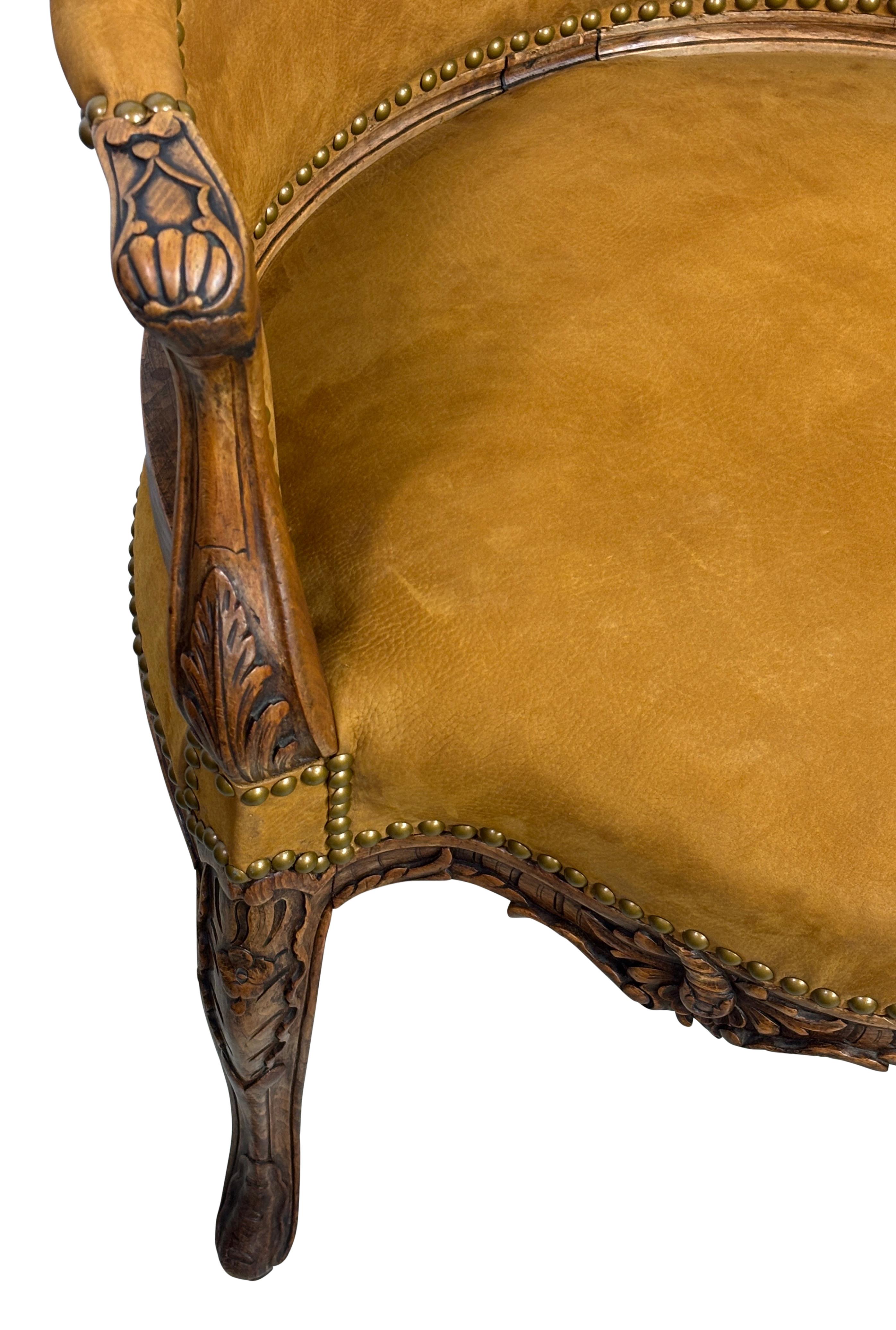 French Louis XV Style Fauteuil de Bureau Desk Chair, Early 19th Century (Wildleder) im Angebot