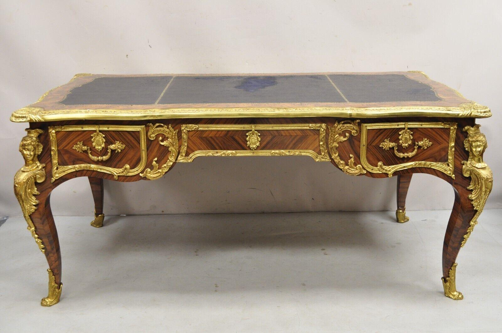 Scrivania francese in stile Luigi XV con piano in pelle figurata in bronzo e ormeggio in vendita 5