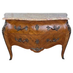 French Louis XV Style Fine Kingwood and Marquetry Ormolu Mounted Bombe Commode