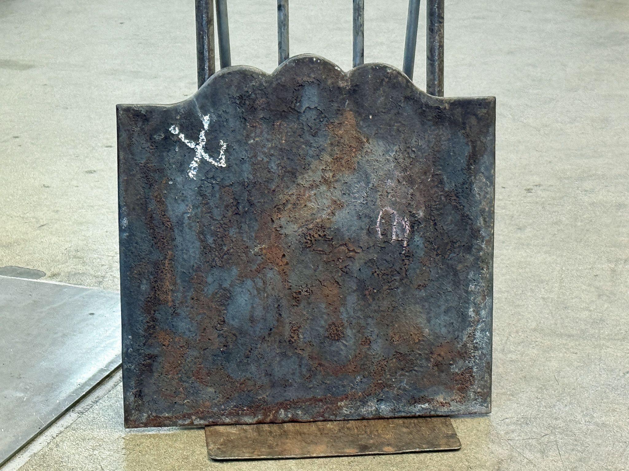 French Louis XV Style Fireback / Backsplash, 20th Century For Sale 4