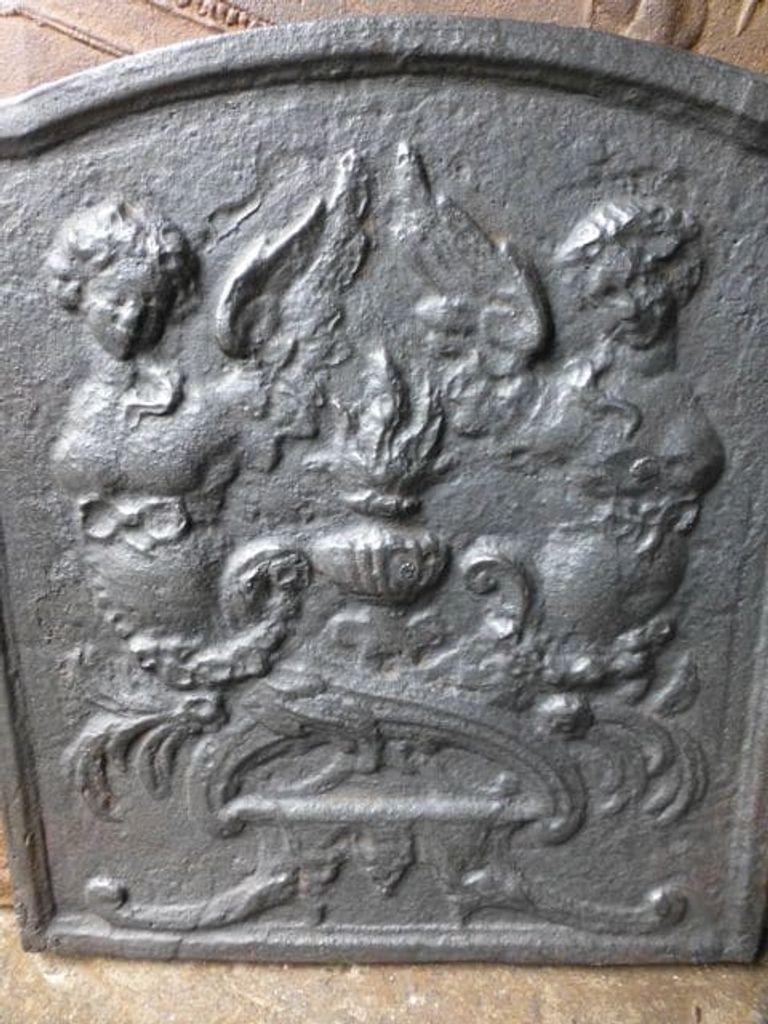 Français Plaque de cheminée / dosseret de style Louis XV en vente