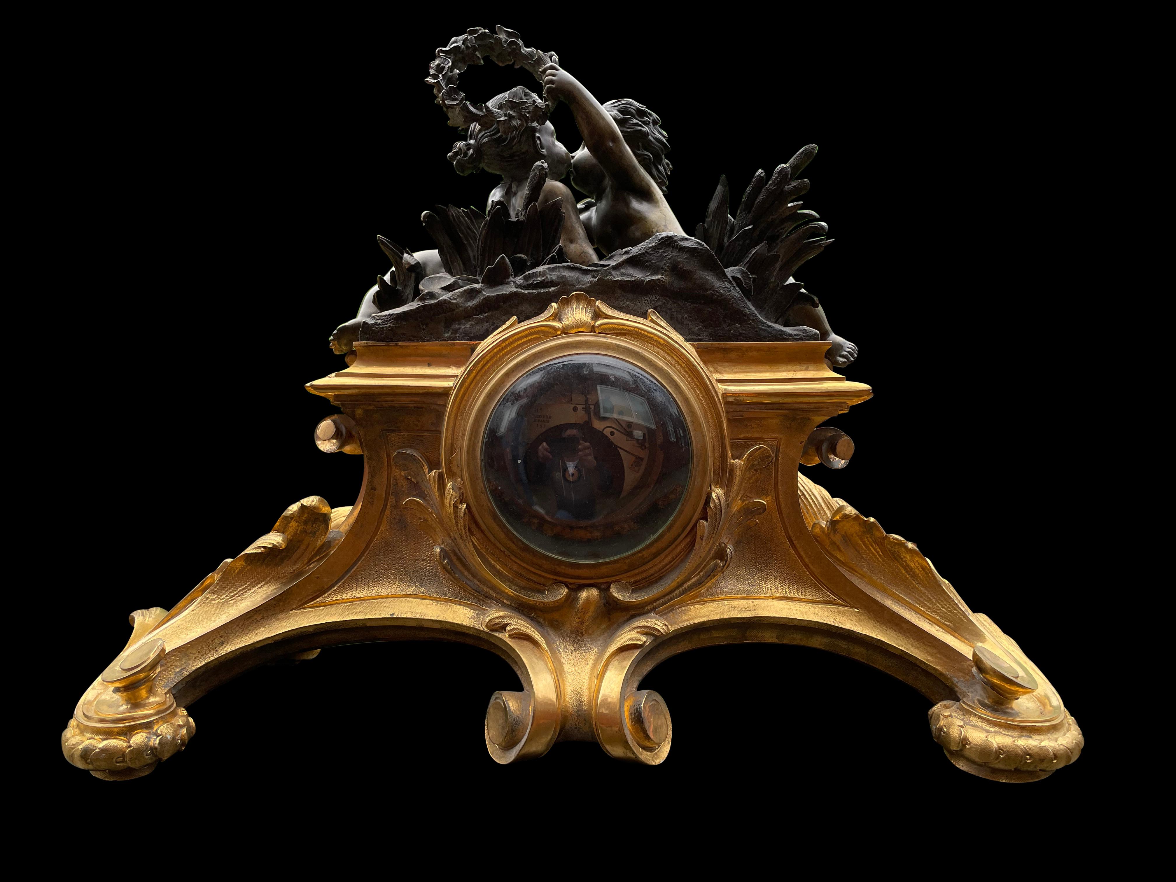 French Louis XV Style Gilt Bronze Mantle Clock, circa 1880 For Sale 2