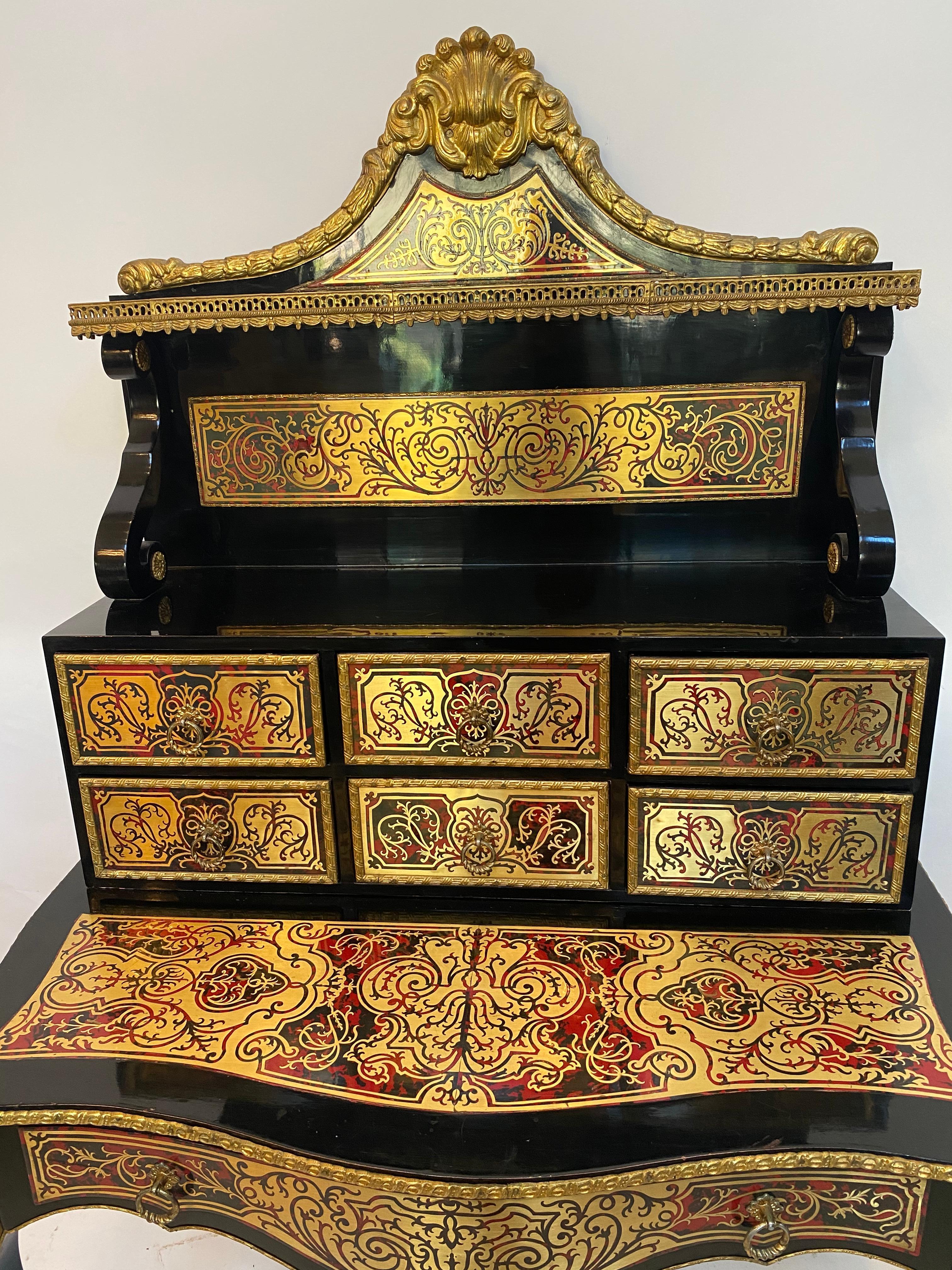 French Louis XV Style Gilt Bronze-Mounted Escritoire Desk In Good Condition For Sale In Brea, CA