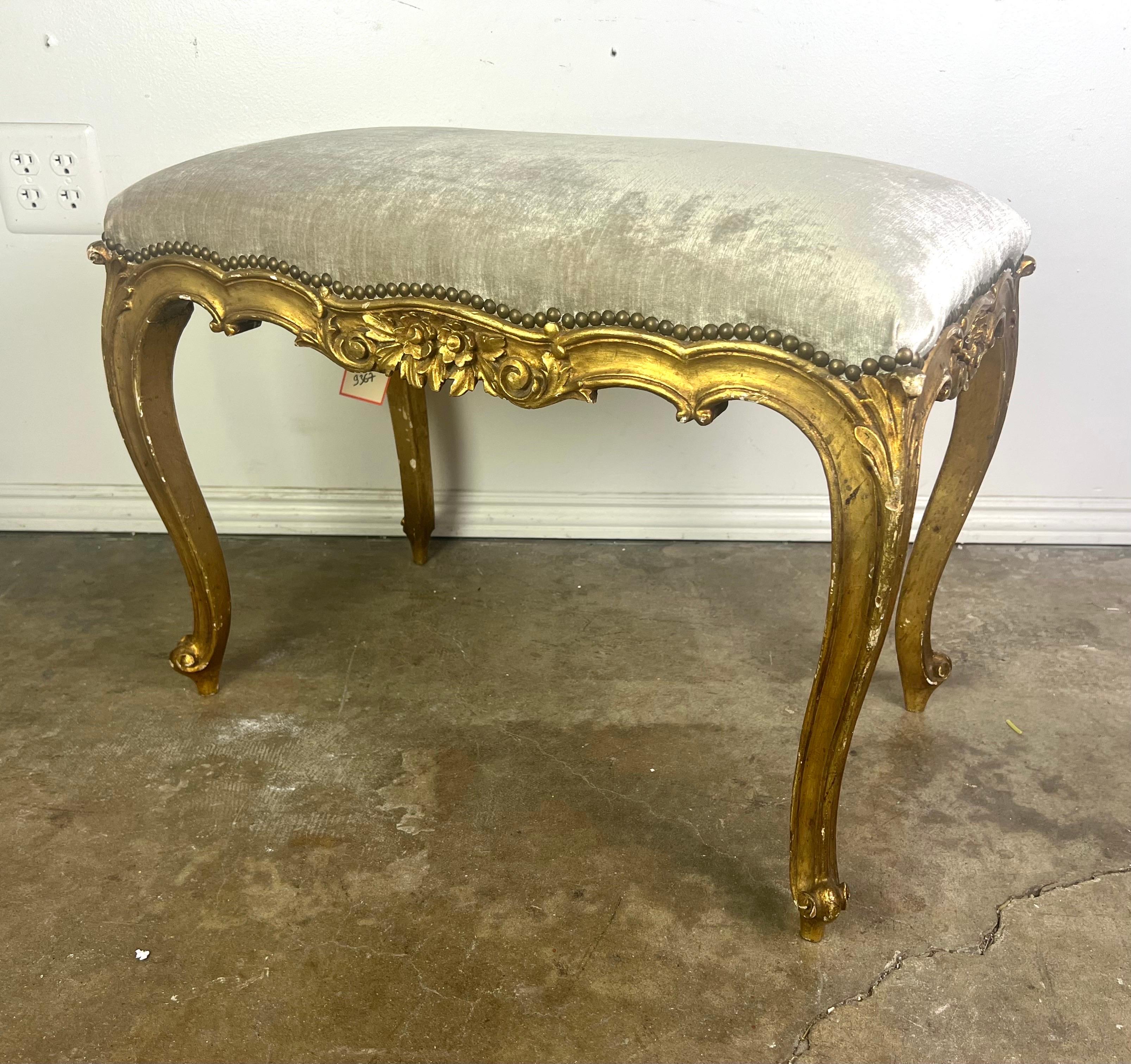 French Louis XV Style Gilt Wood Bench For Sale 1