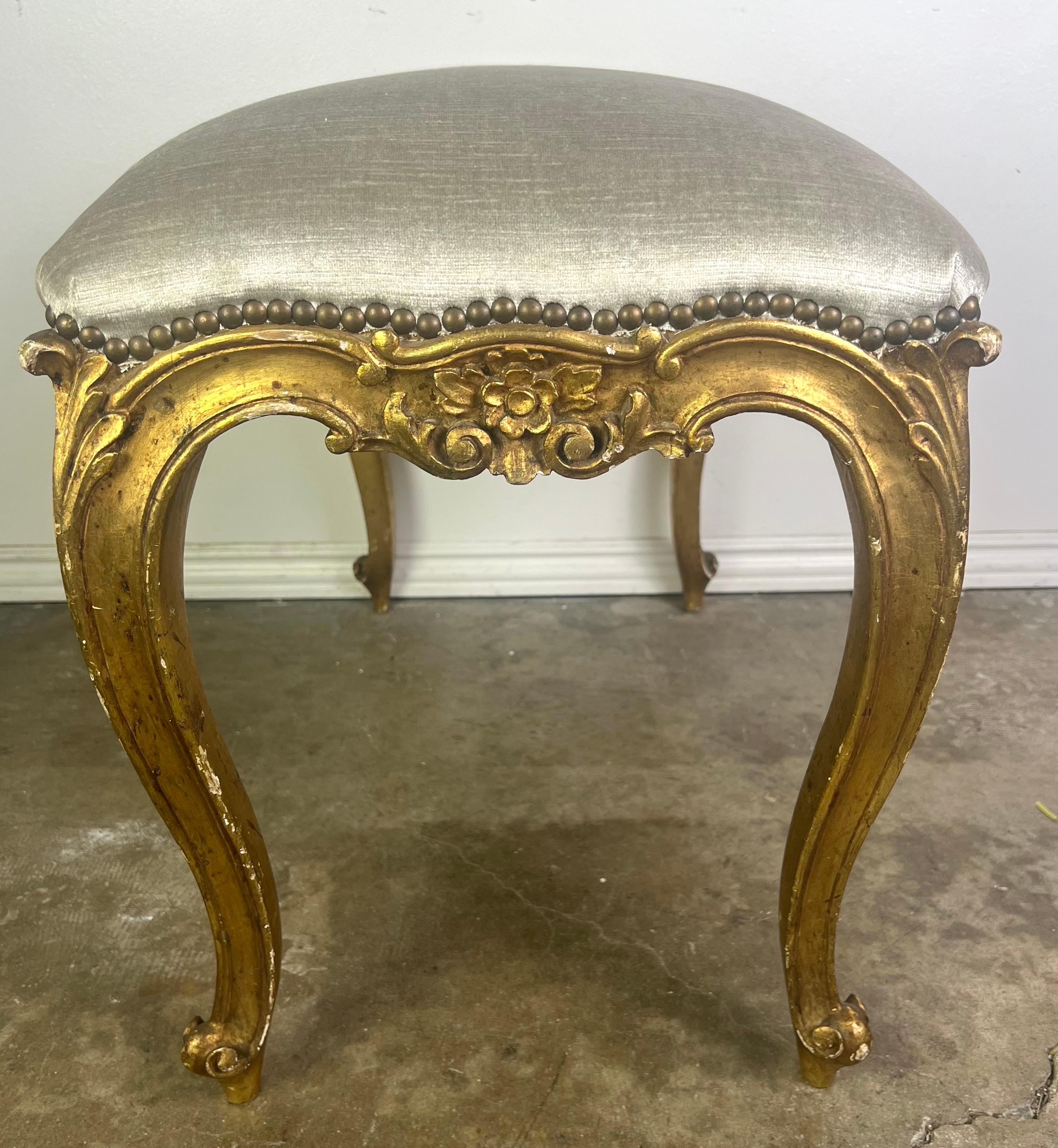 French Louis XV Style Gilt Wood Bench For Sale 2