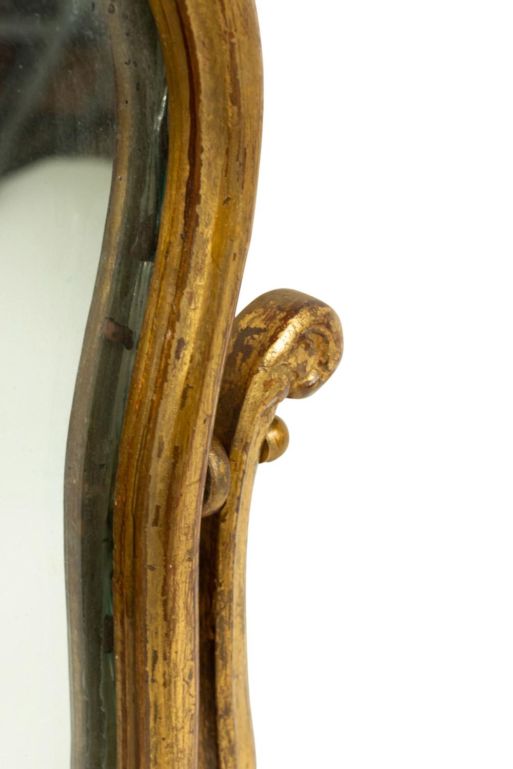 Tocador / Espejo de tocador francés de madera dorada estilo Luis XV en venta 6