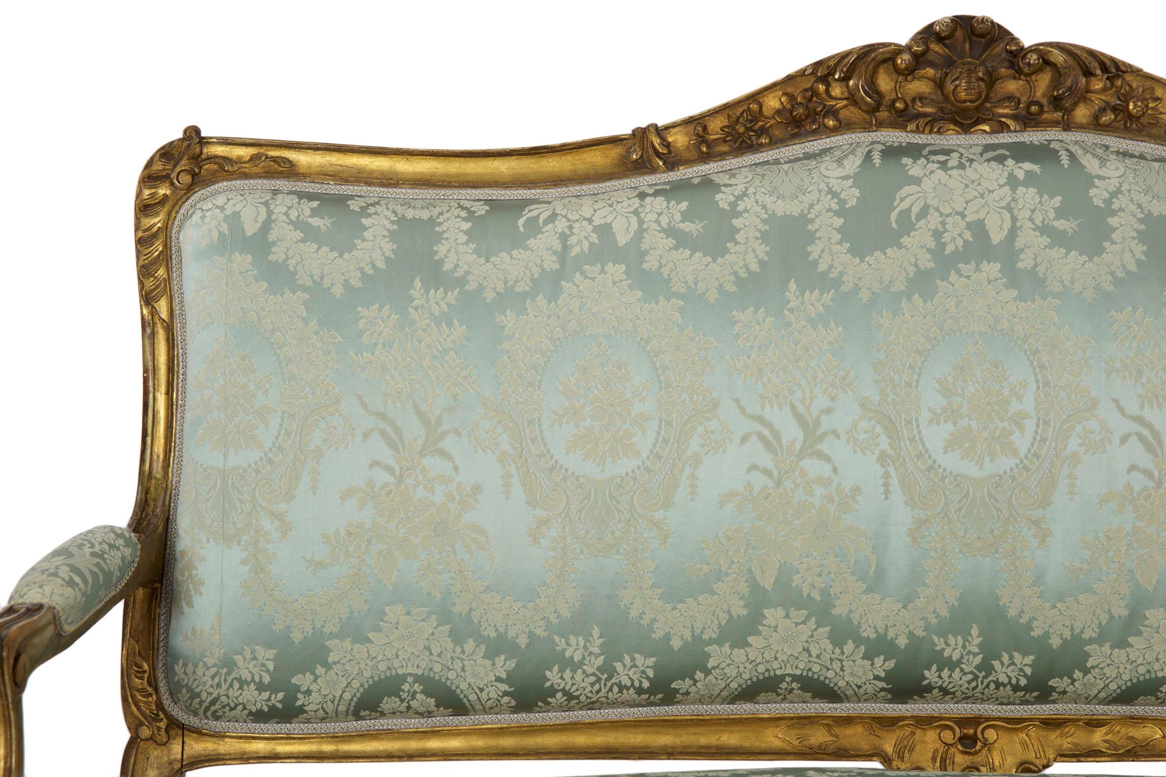 French Louis XV Style Giltwood Antique Settee Sofa in Blue Silk In Good Condition In Shippensburg, PA