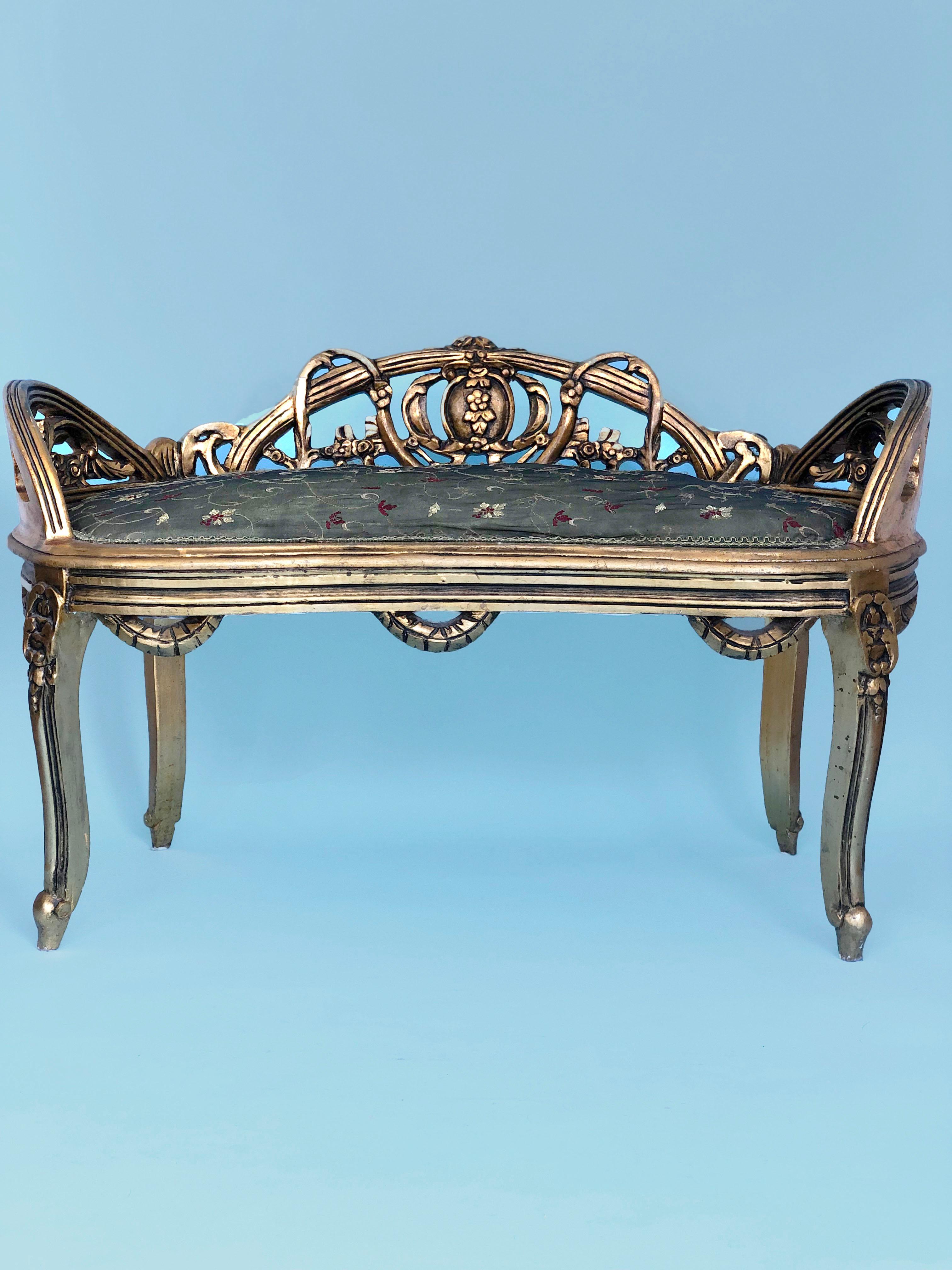 Mid-20th Century French Louis XV Style GiltWood Carved Bench