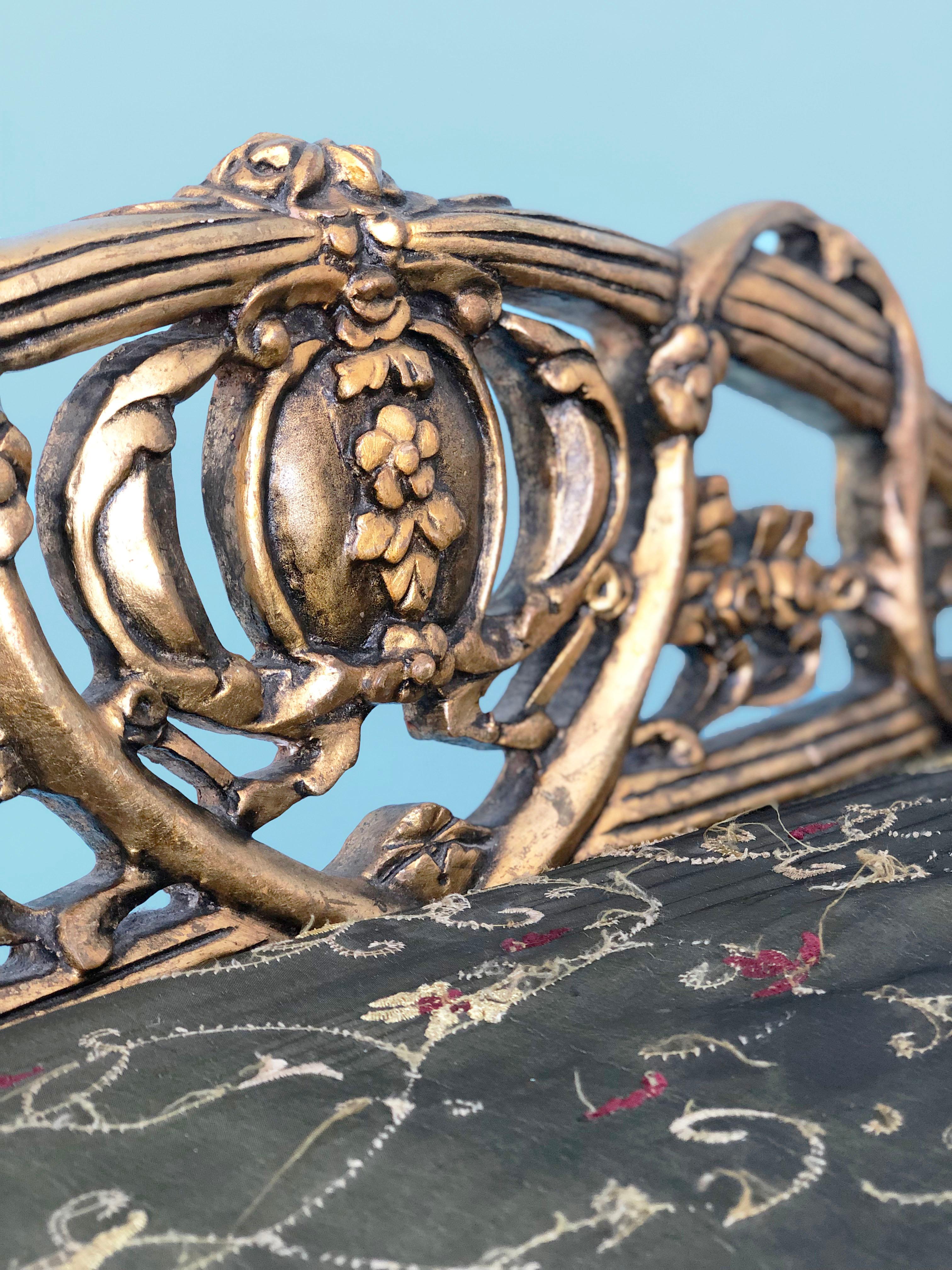 French Louis XV Style GiltWood Carved Bench 1