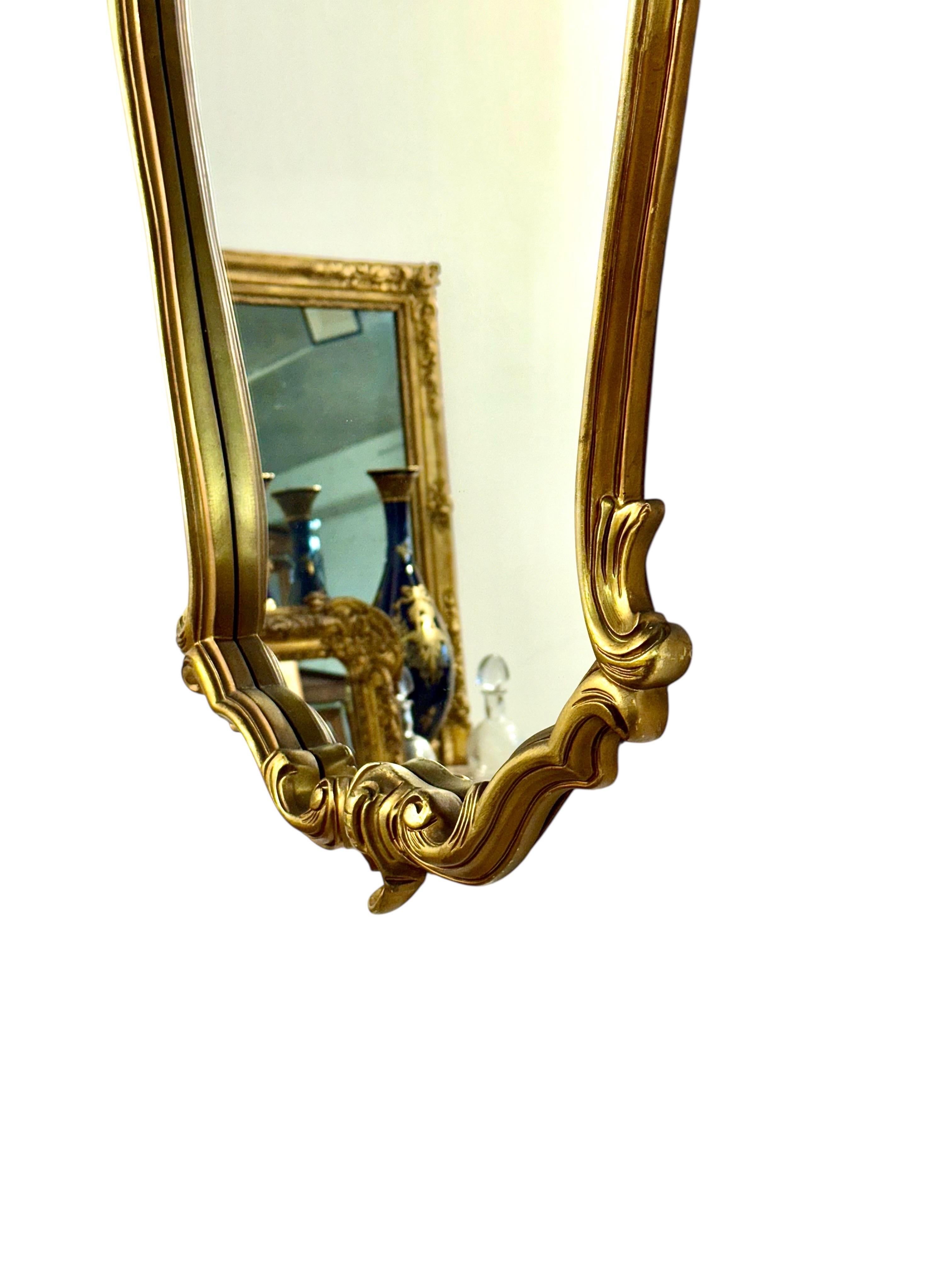 Miroir mural Rococo en bois doré de style Louis XV, 20e siècle en vente 6