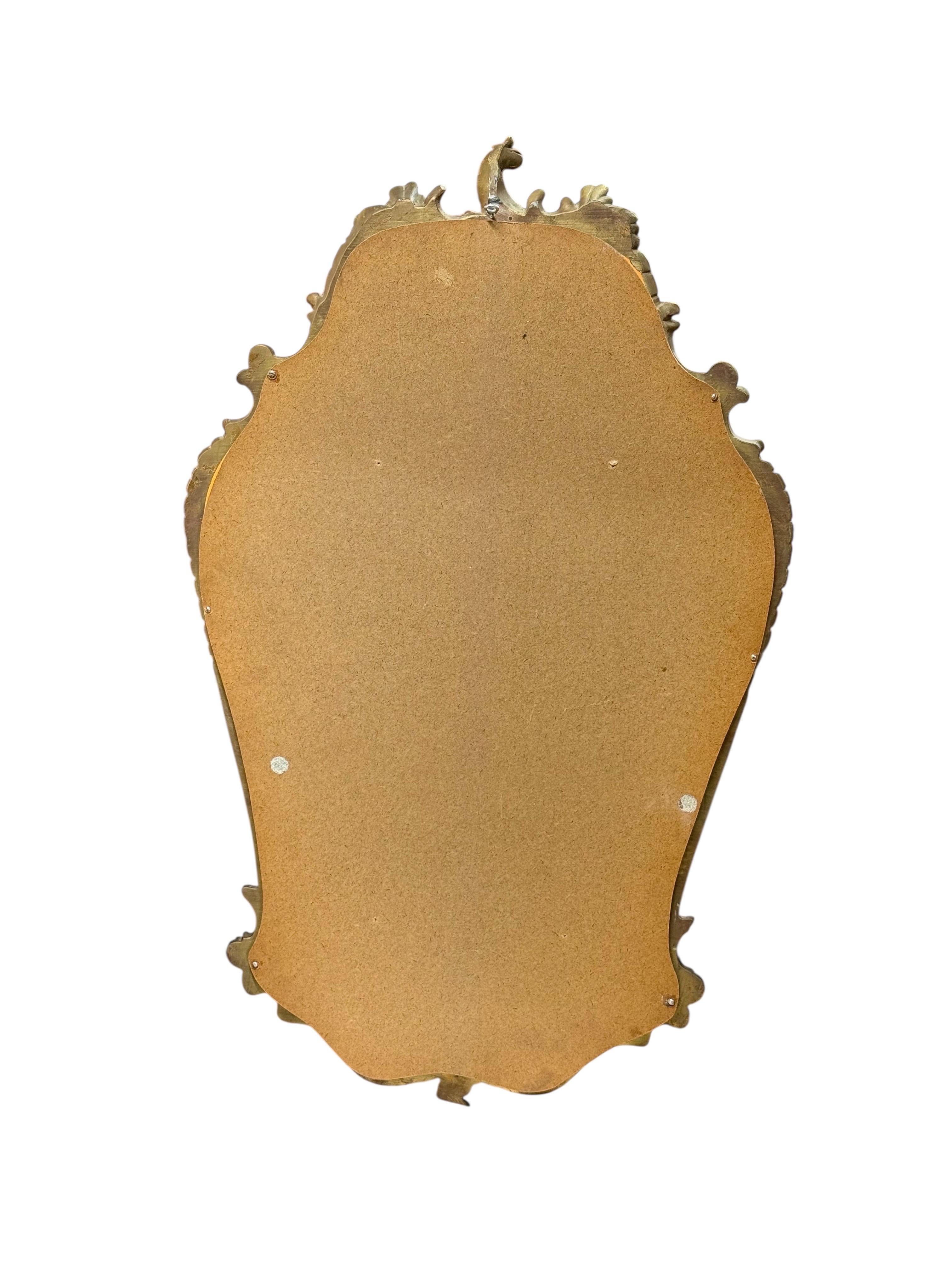 Miroir mural Rococo en bois doré de style Louis XV, 20e siècle en vente 7
