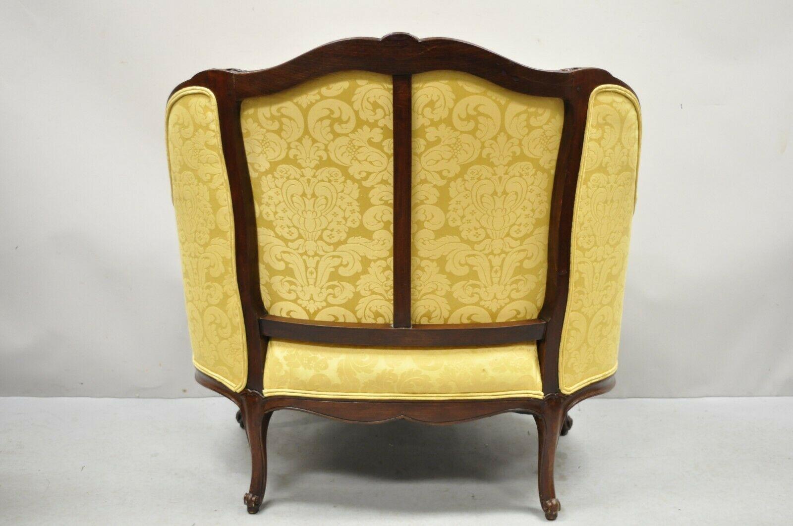 French Louis XV Style Gold Upholstered Wide Seat Lounge Chair Settee Bergere For Sale 3