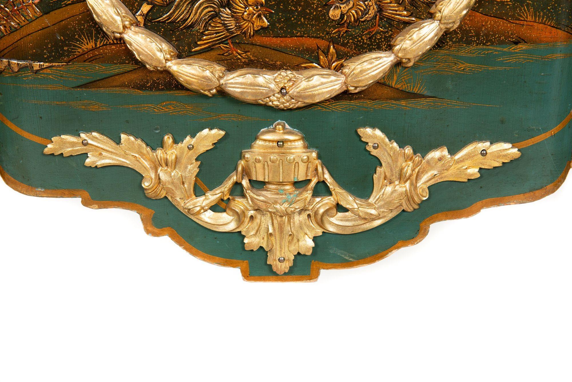 French Louis XV Style Green Chinoiserie Commode Chest of Drawers For Sale 14