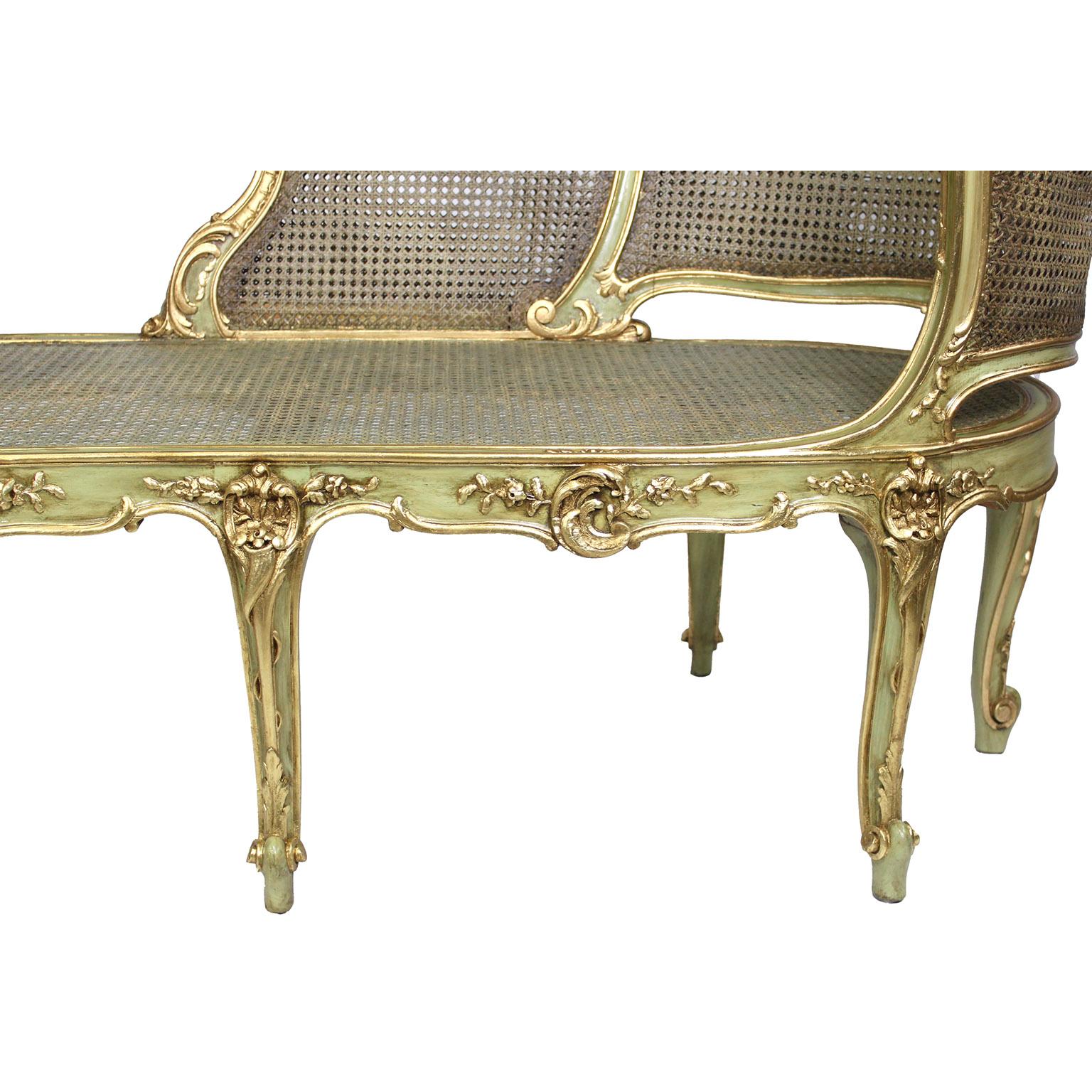 French Louis XV Style Green-Lacquered and Parcel Giltwood Carved Chaise Lounge For Sale 8