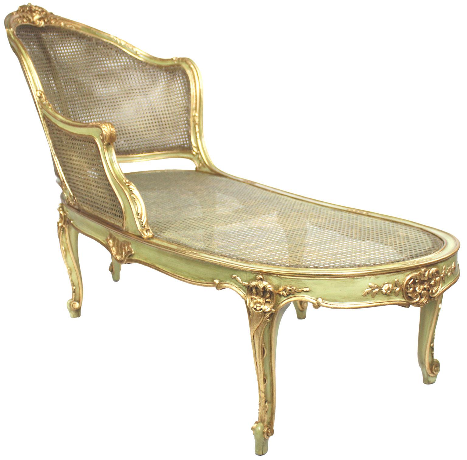Hand-Carved French Louis XV Style Green-Lacquered and Parcel Giltwood Carved Chaise Lounge For Sale