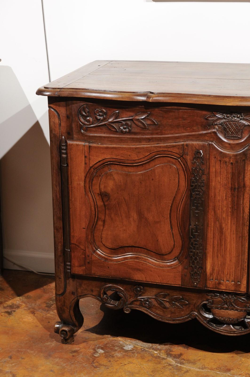 19th Century French Louis XV Style Hand-Carved Walnut Buffet, circa 1800 with Floral Motifs