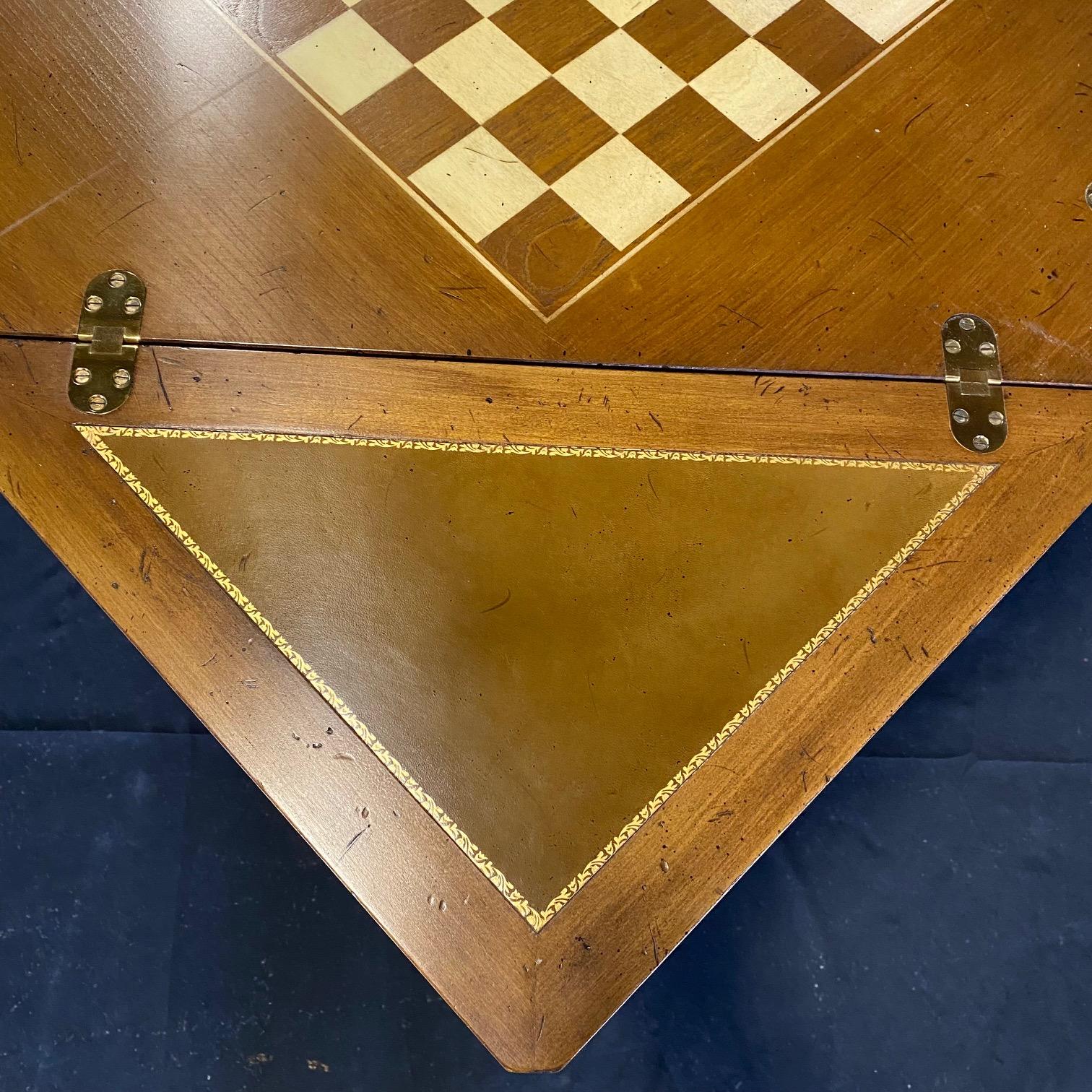  Table de jeu pliante française de style Louis XV à mouchoir à main  en vente 1