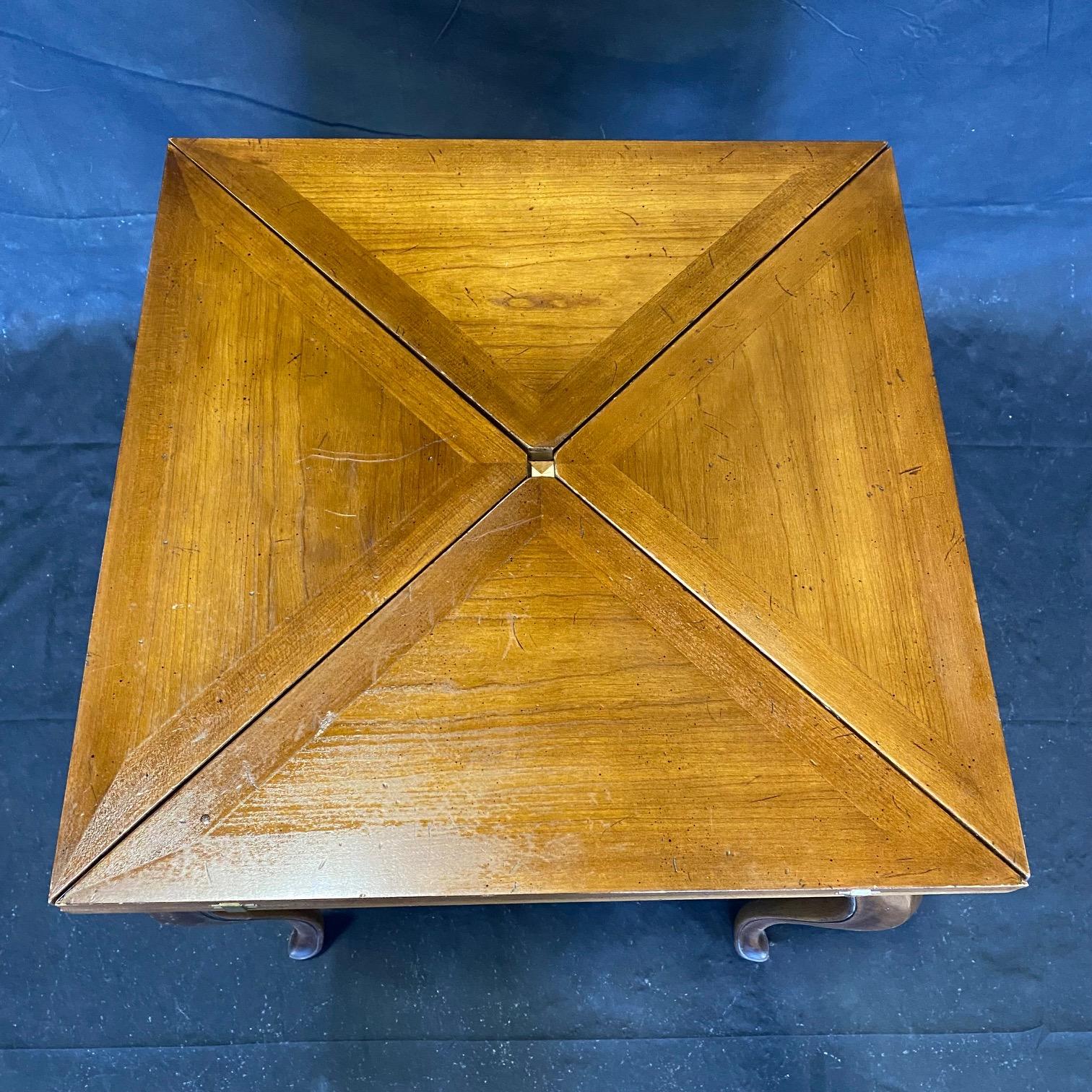 French Louis XV Style Handkerchief Folding Game Table  For Sale 2