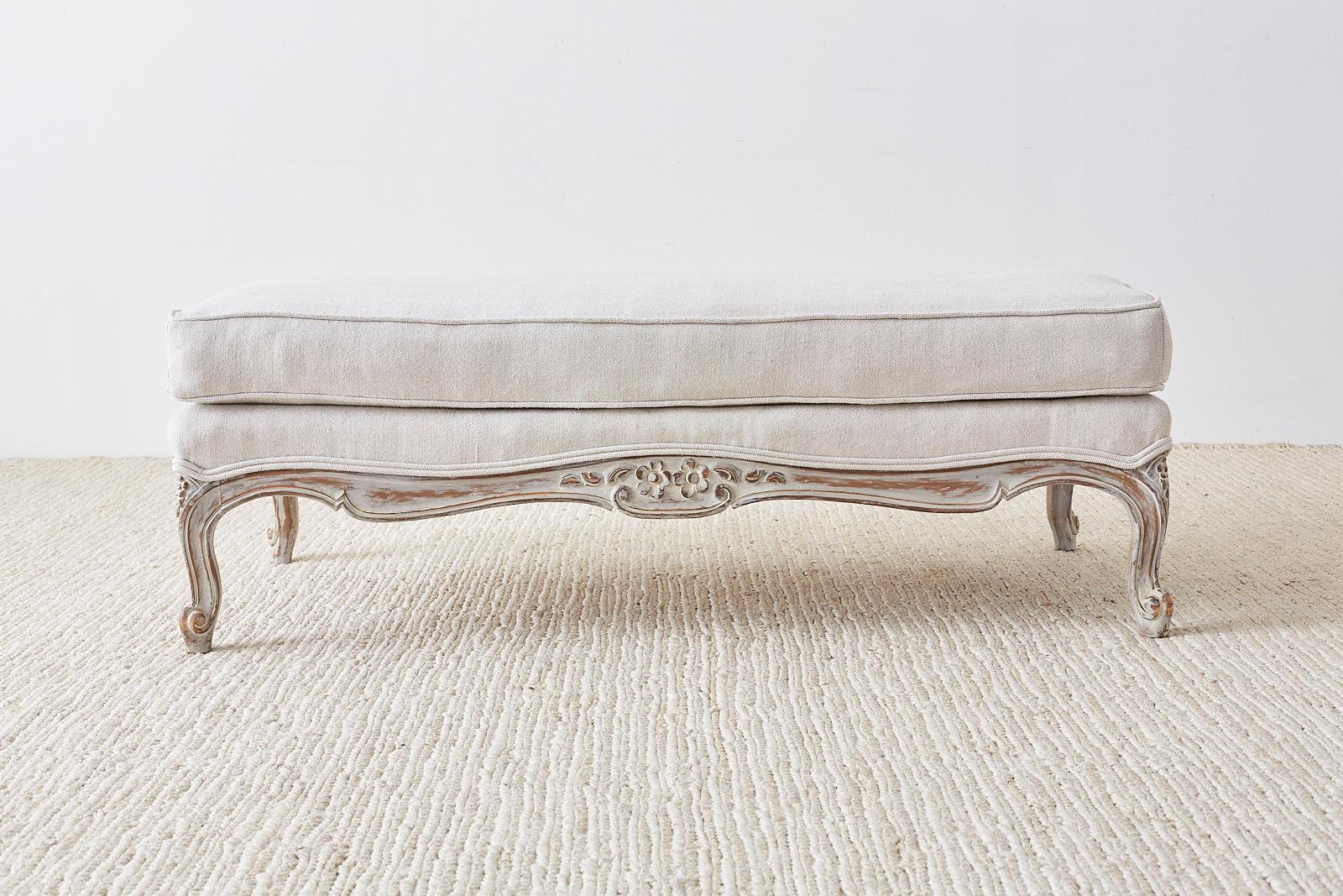 French Louis XV Style Hooded Balloon Canopy Porter's Settee In Good Condition In Rio Vista, CA