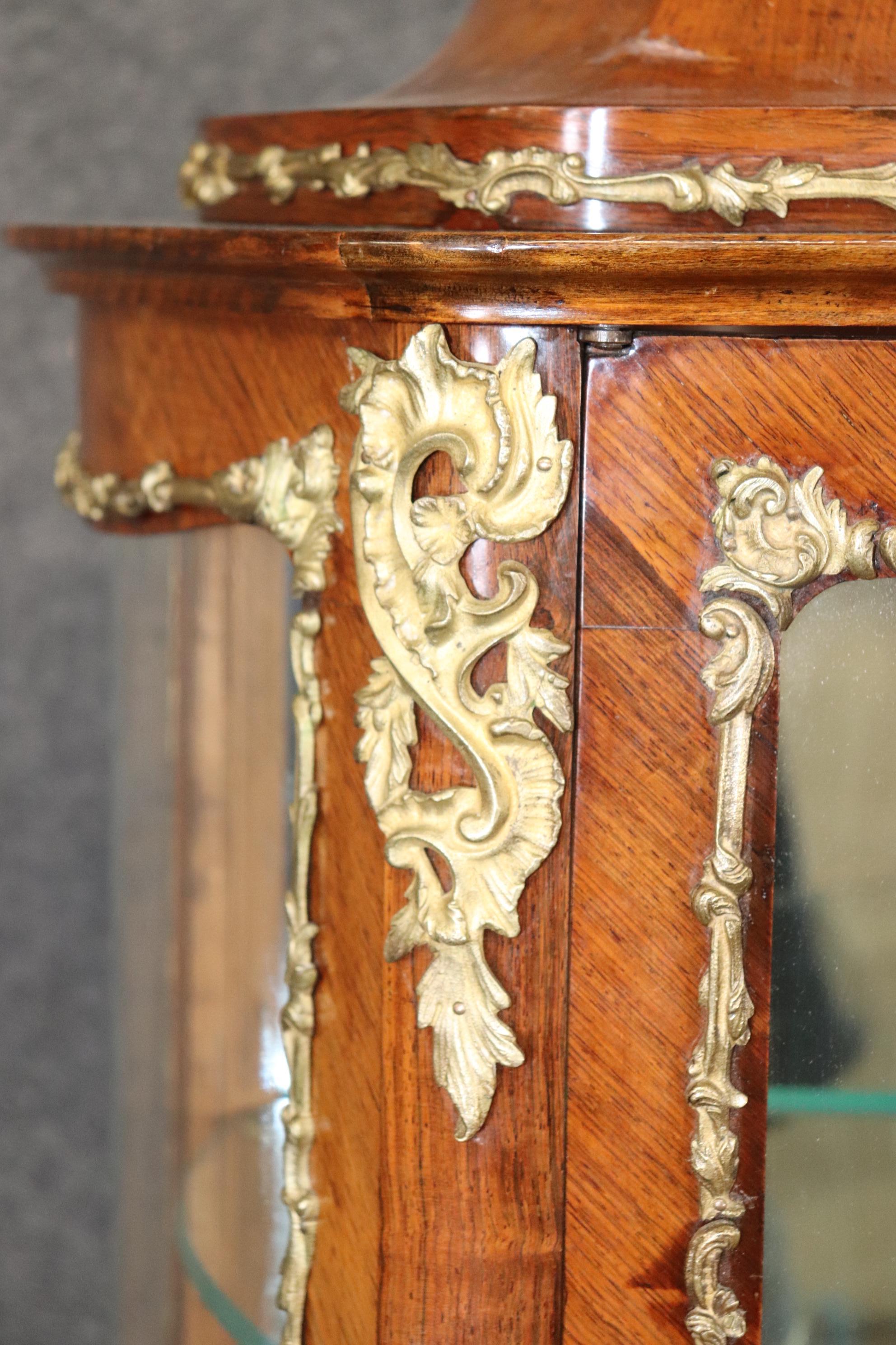 French Louis XV Style Inlaid Curio Cabinet, Display Cabinet, Display Case 8