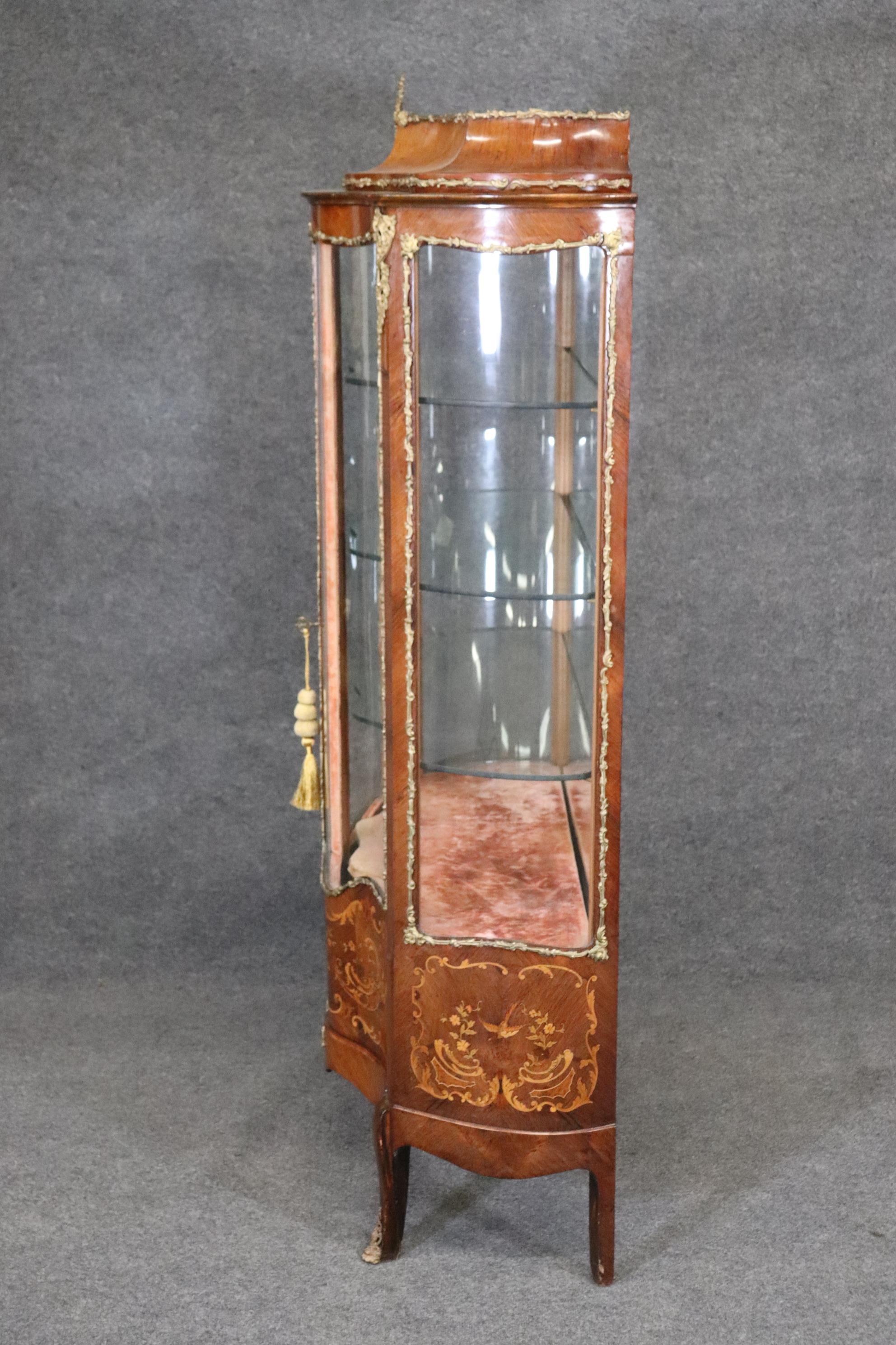 Mid-20th Century French Louis XV Style Inlaid Curio Cabinet, Display Cabinet, Display Case
